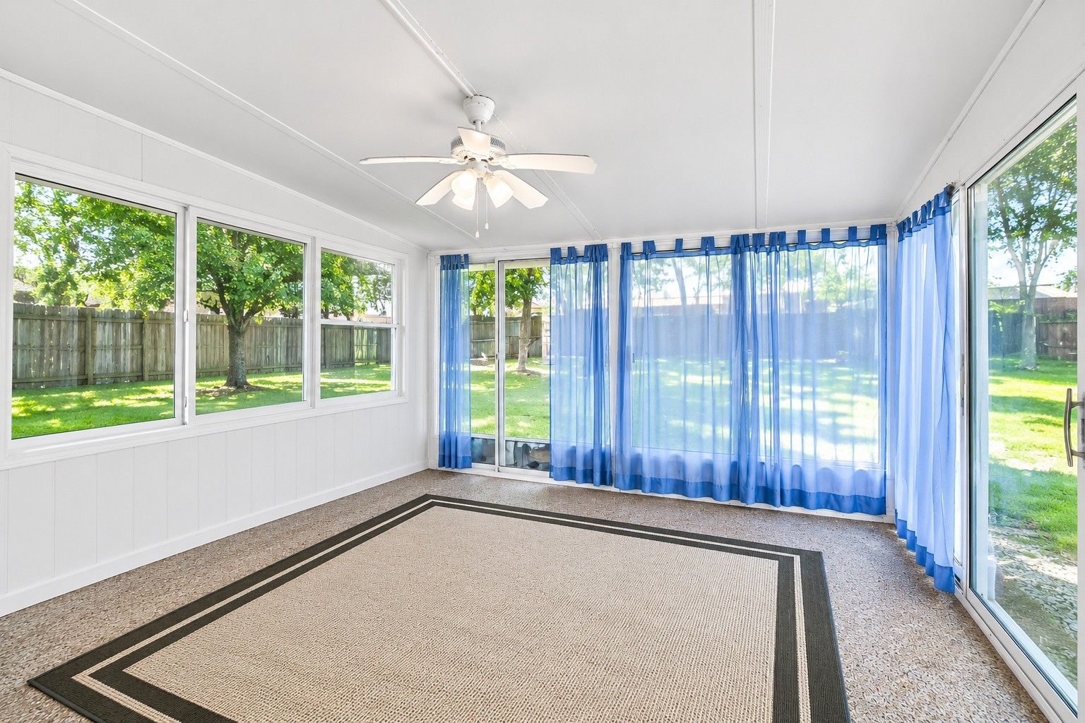 103 Glen Oak Ct, W Property Photo 26