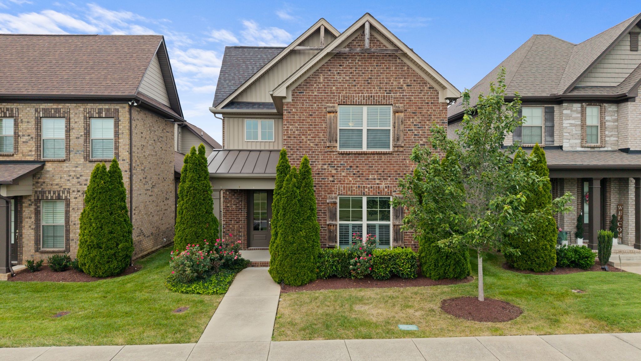 1068 Ambling Way Property Photo 1