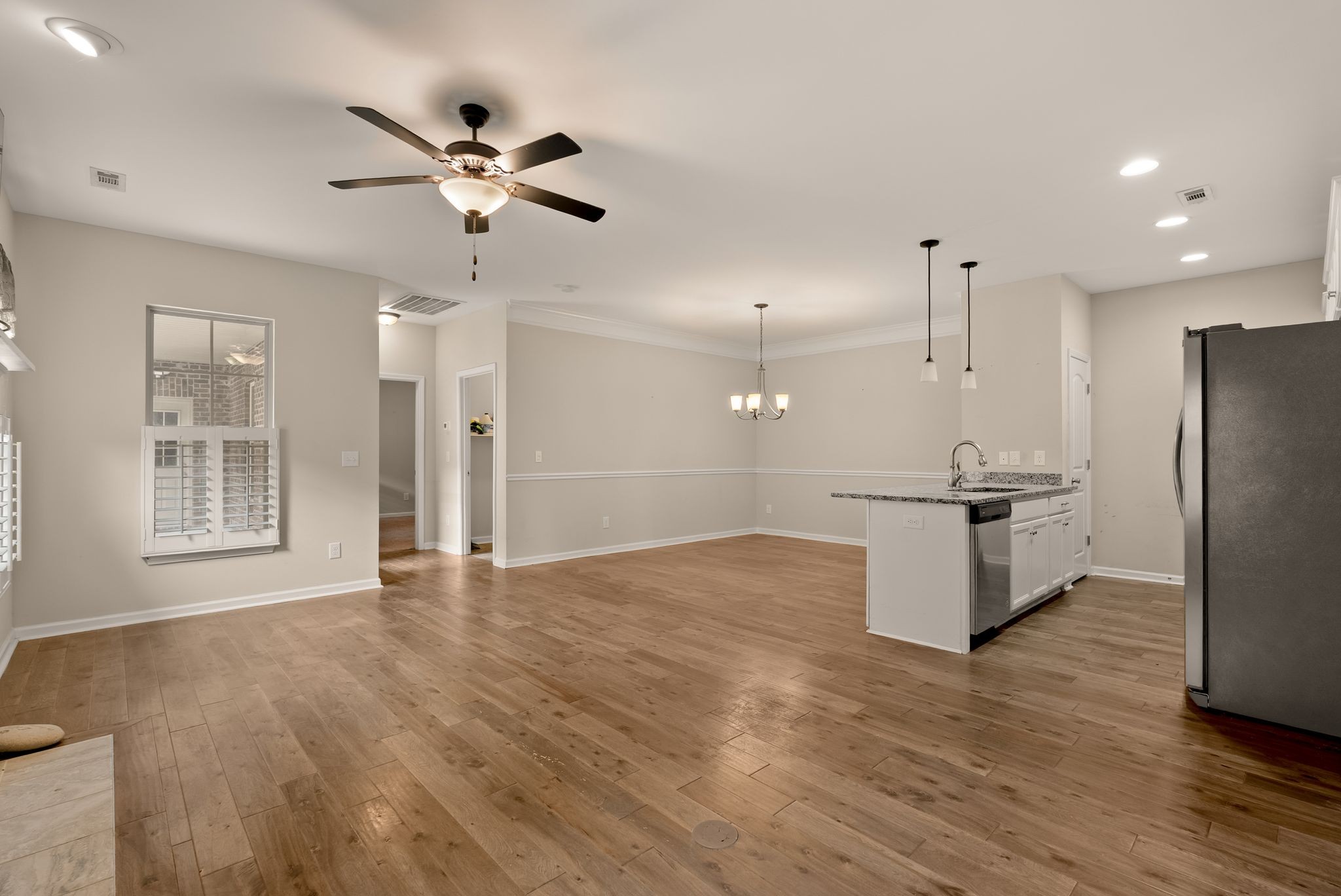 1068 Ambling Way Property Photo 12