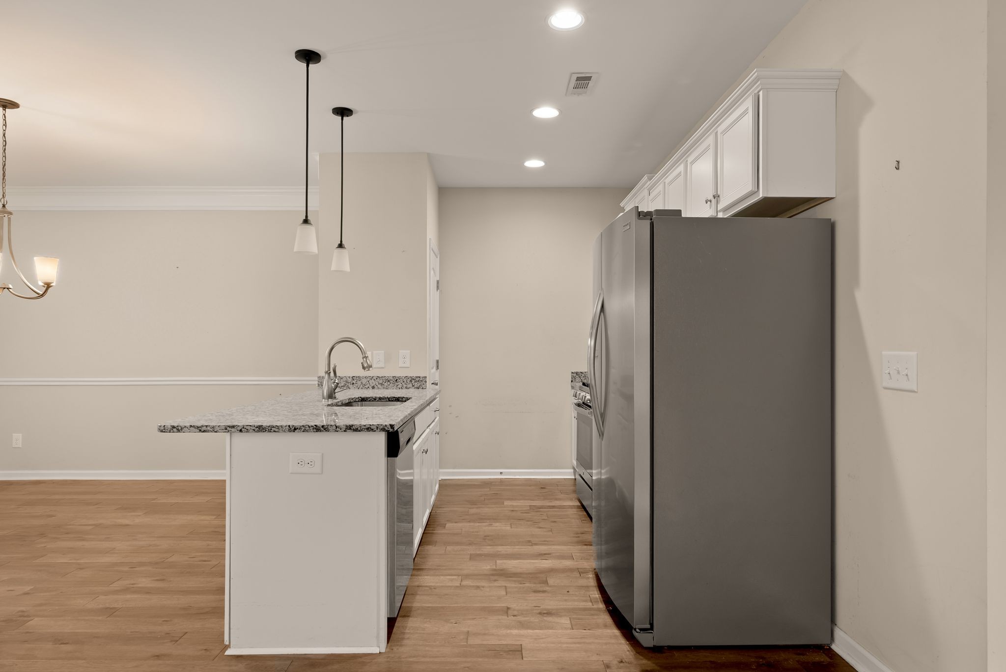1068 Ambling Way Property Photo 15