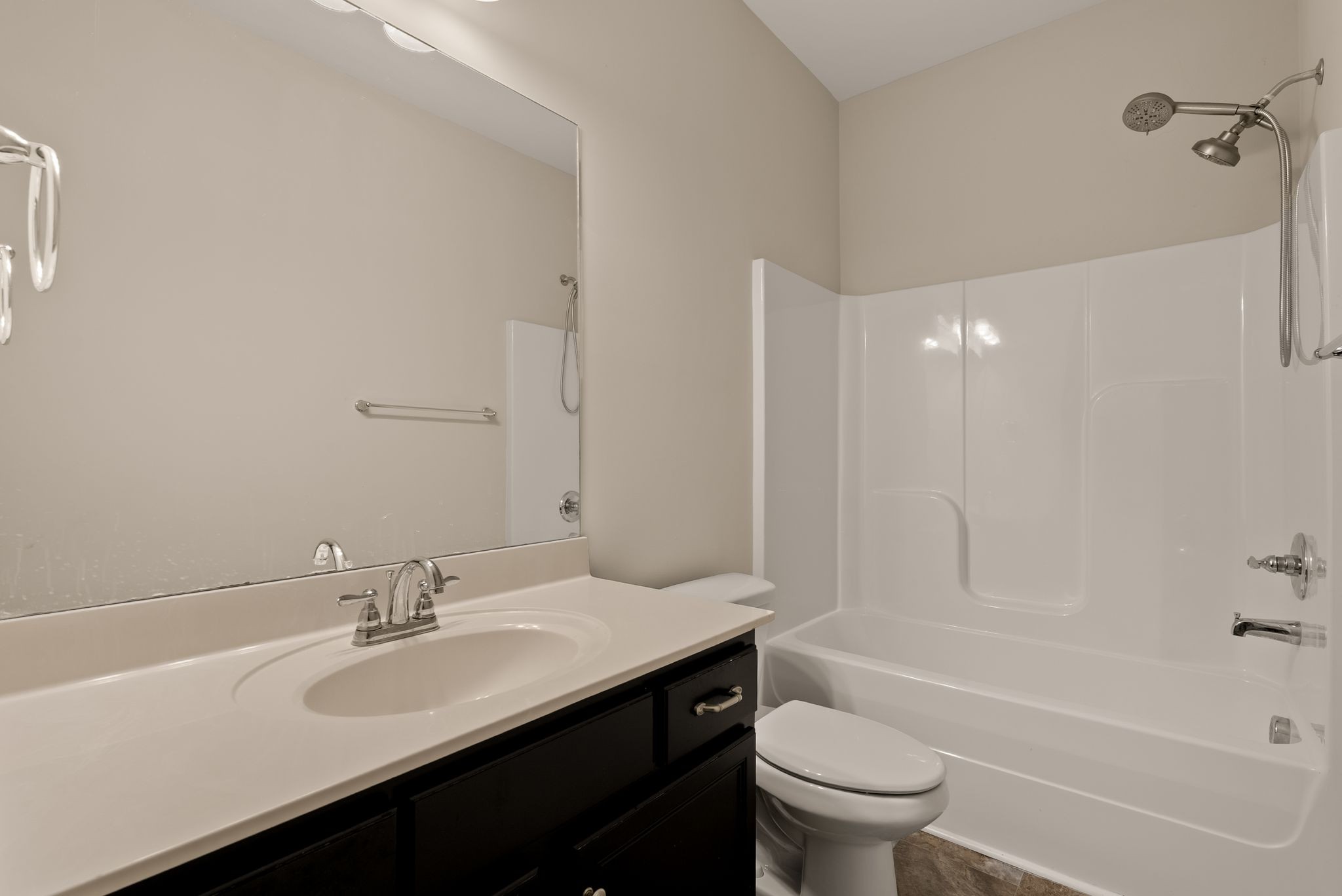 1068 Ambling Way Property Photo 25