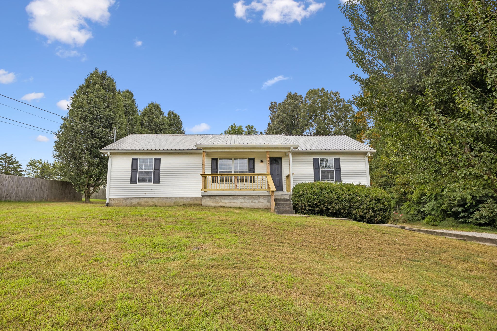 7907 Crossroads Dr Property Photo 1