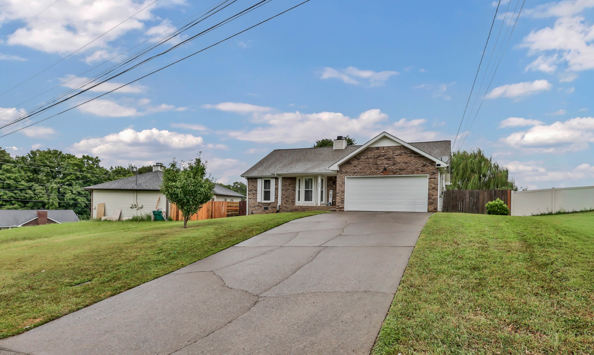 203 Parrot Dr Property Photo 1