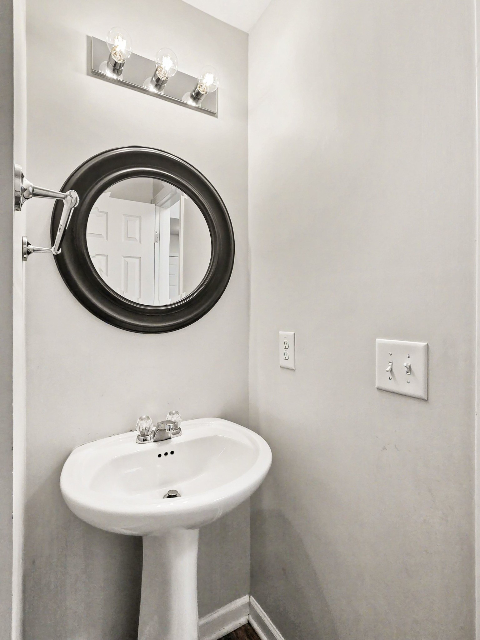 1017 Patmore Ln Property Photo 30