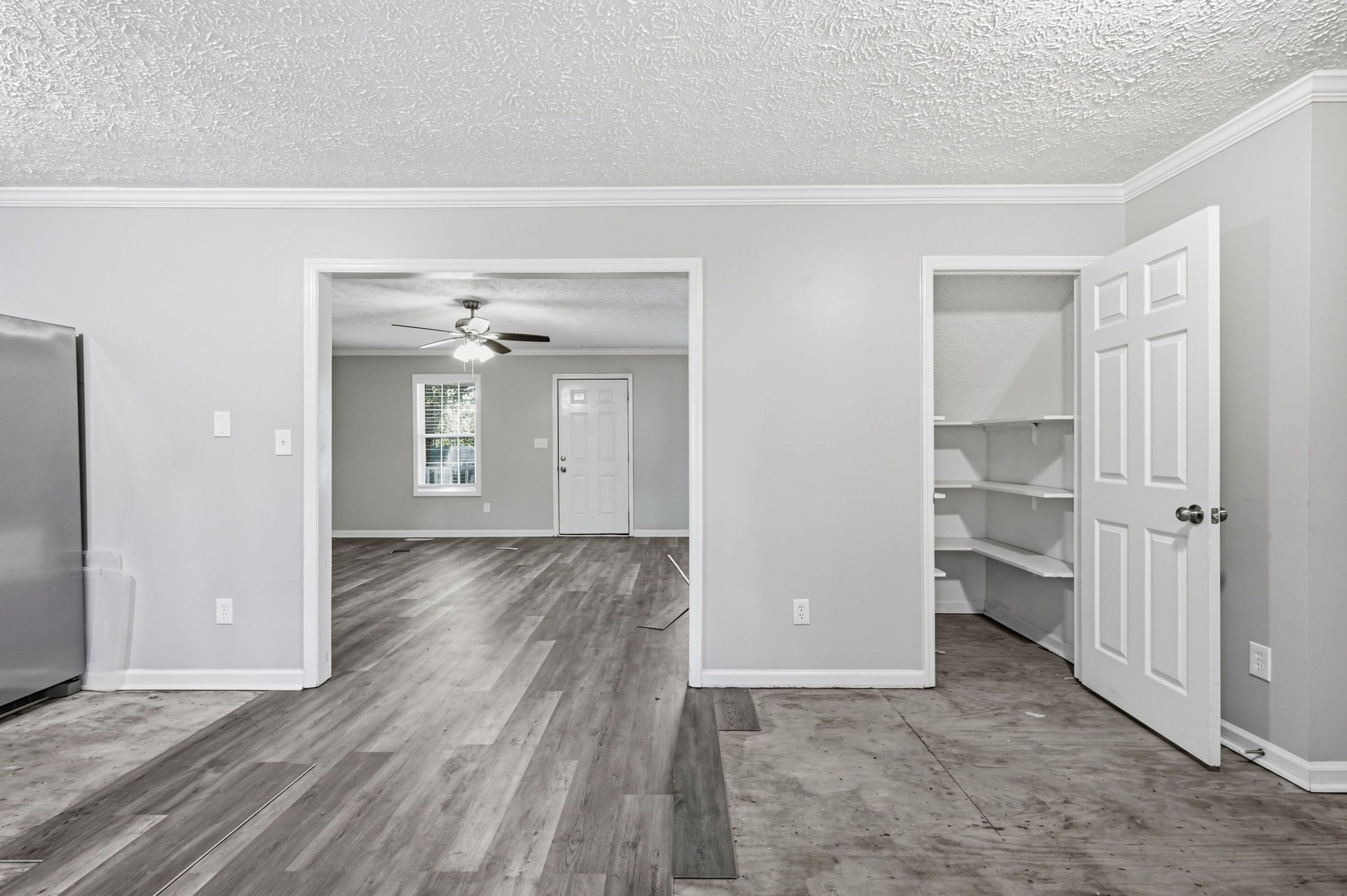 2908 Sams Ct Property Photo 5
