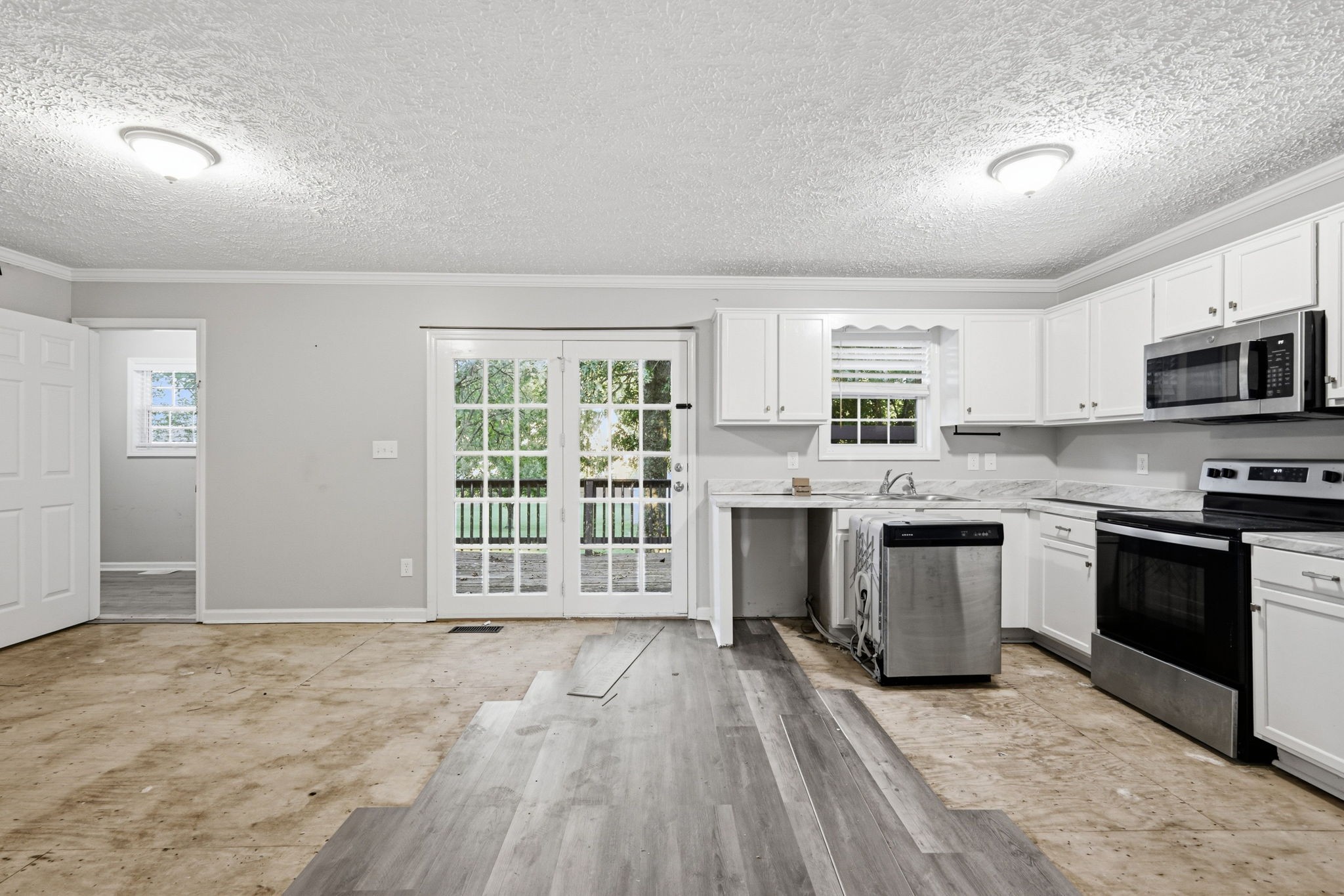 2908 Sams Ct Property Photo 6
