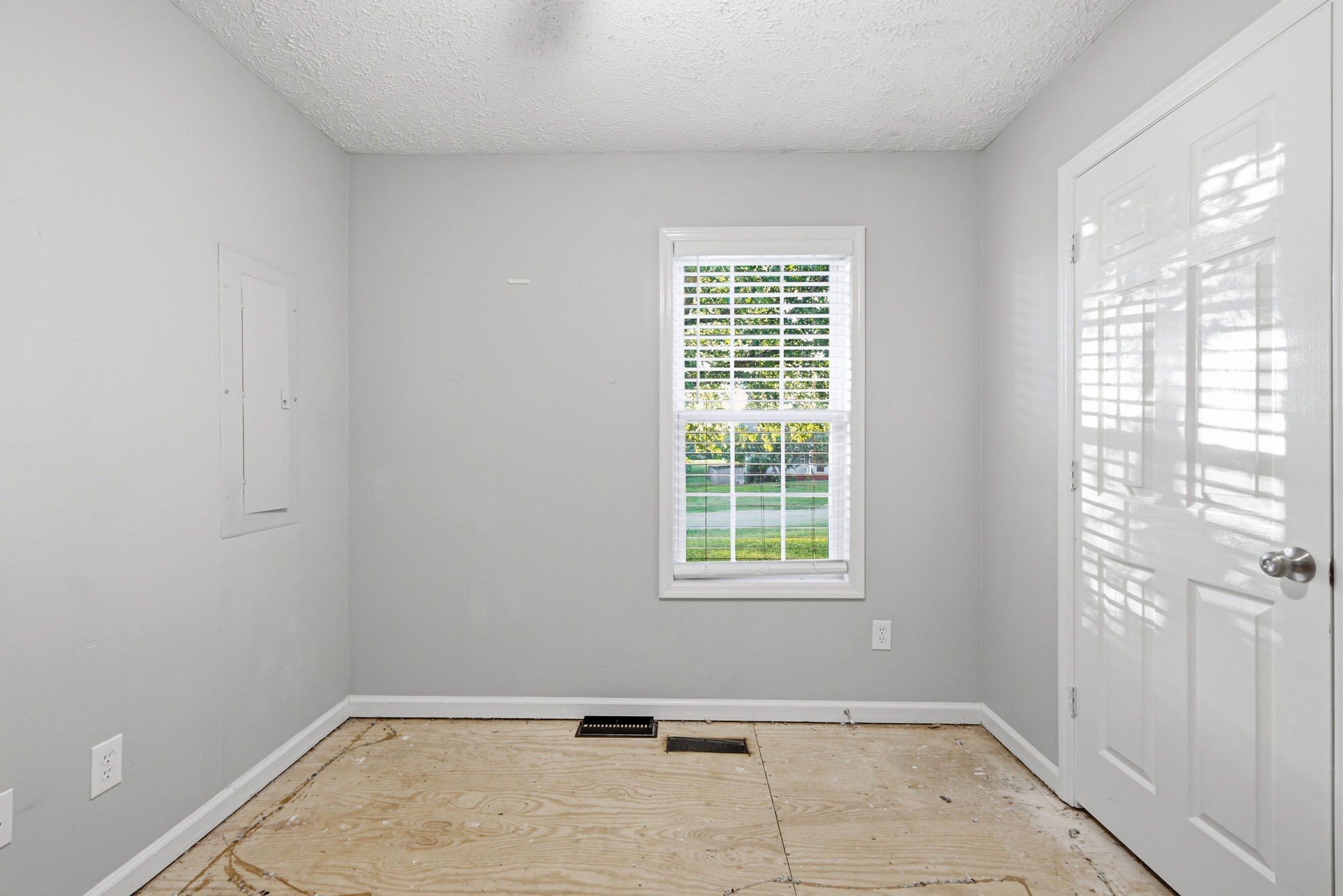 2908 Sams Ct Property Photo 11
