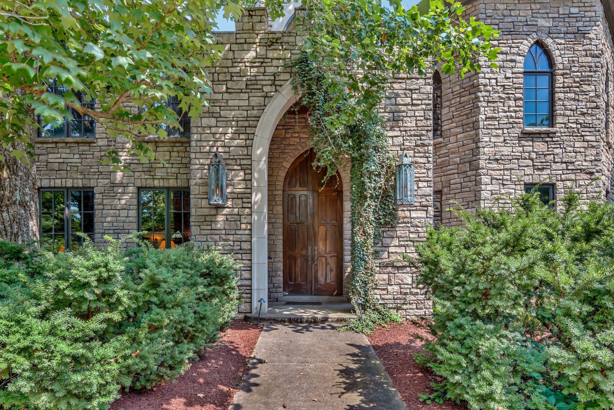 1108 Belle Meade Blvd