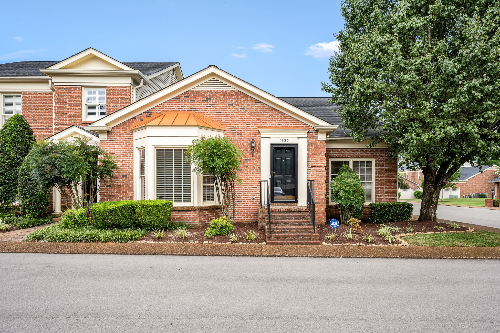 1436 Cheshire Pl
