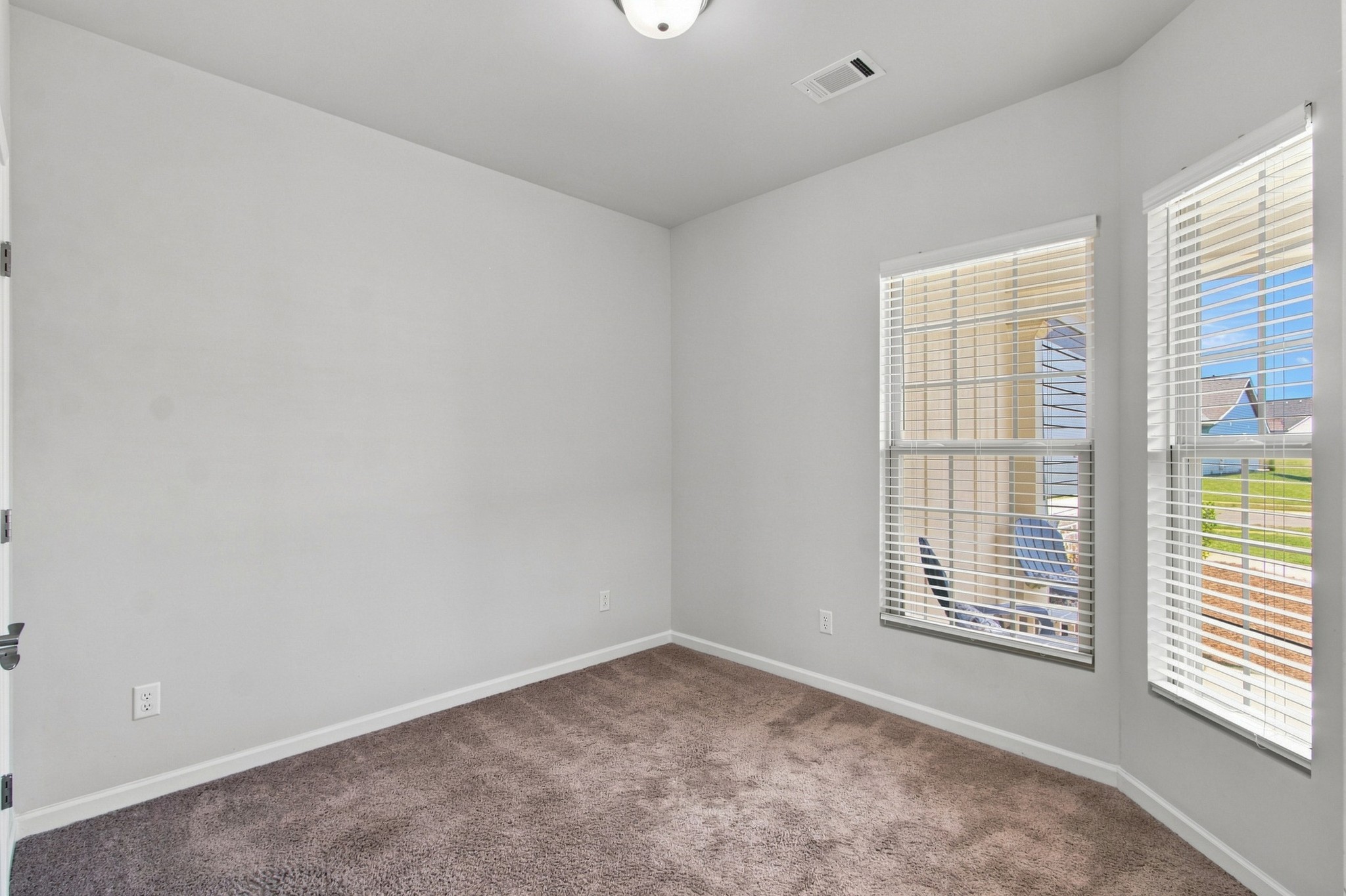 1405 Cannon Ln Property Photo 5