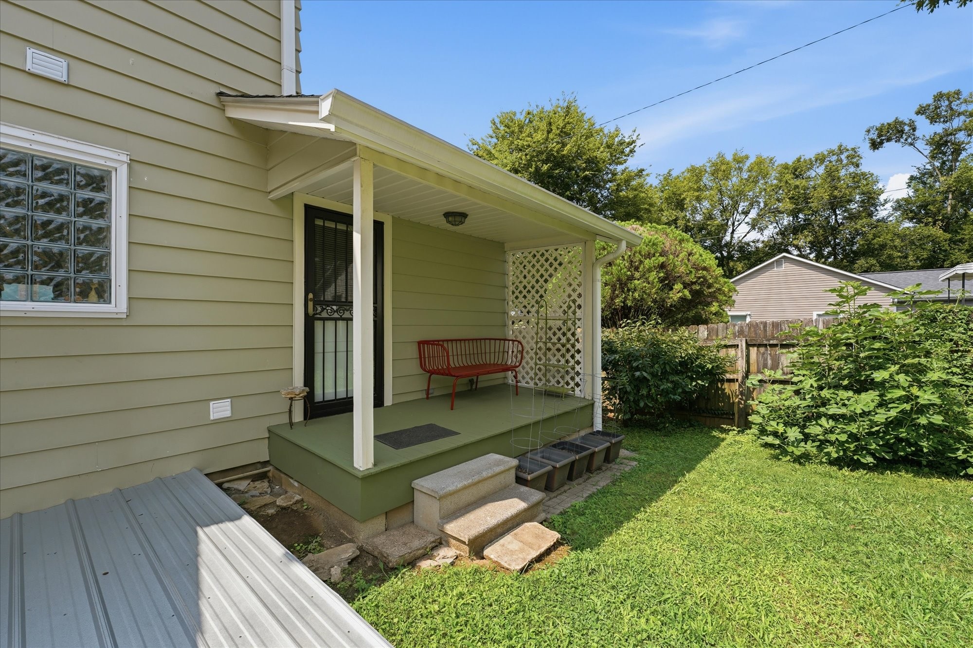 335 Pullen Ave Property Photo 36