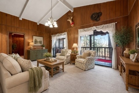 605 Holiday Haven Dr Property Photo 3