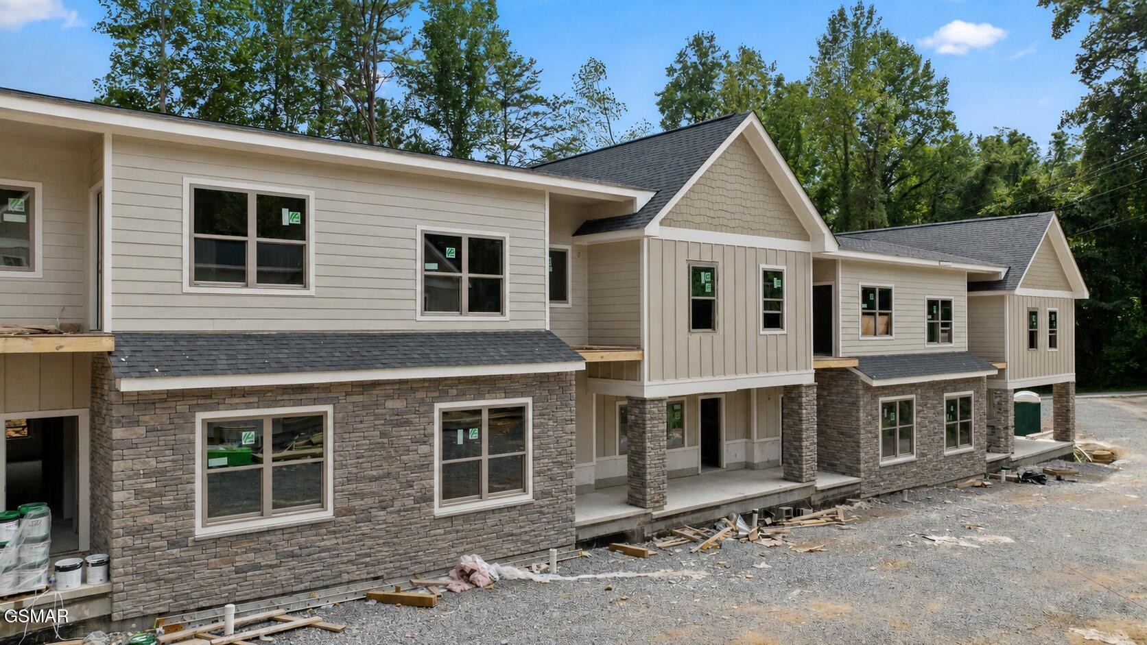 812 Powdermill Road Property Photo 1