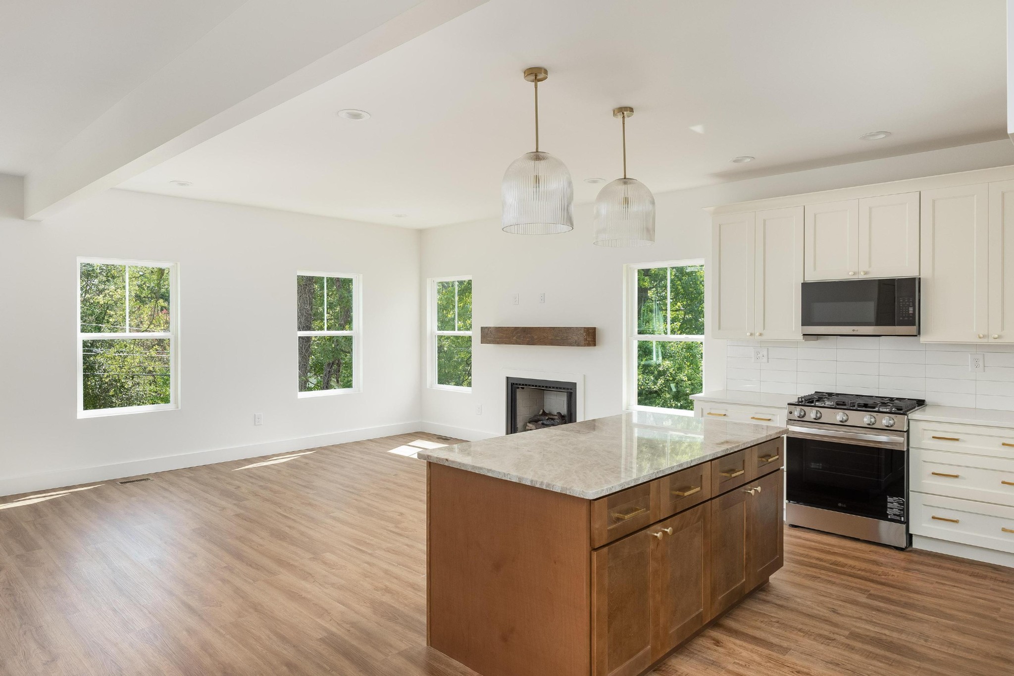 329 Isbill Road Property Photo 14