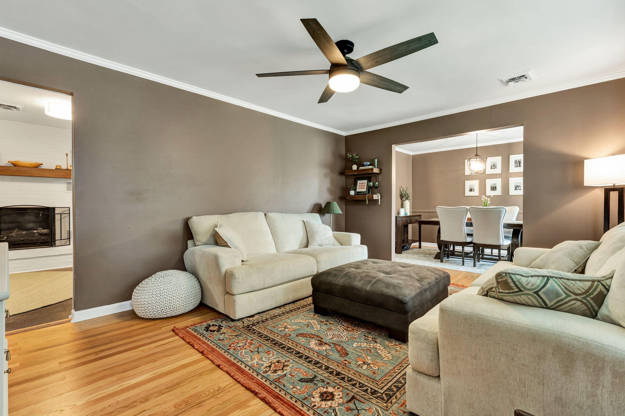 1412 Clearpoint Circle Property Photo 4