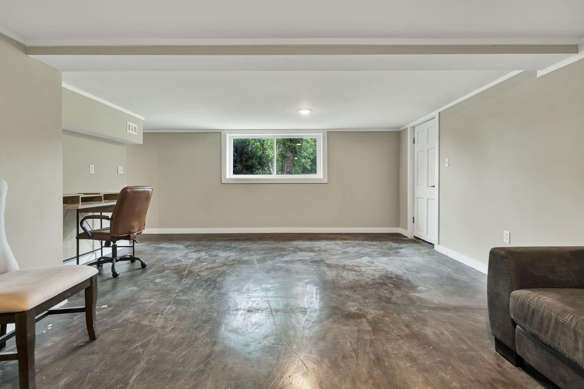 1412 Clearpoint Circle Property Photo 23