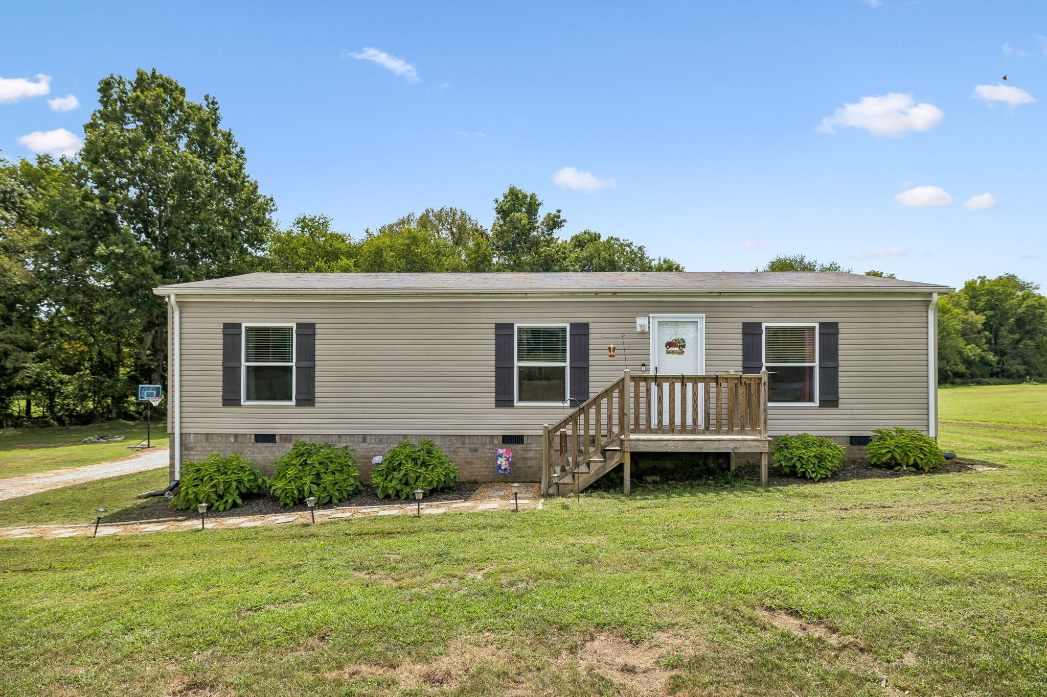 67 Duncan Rd