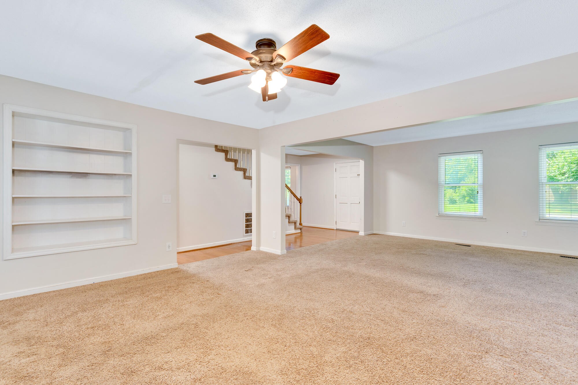 9415 Seasons Drive Property Photo 15
