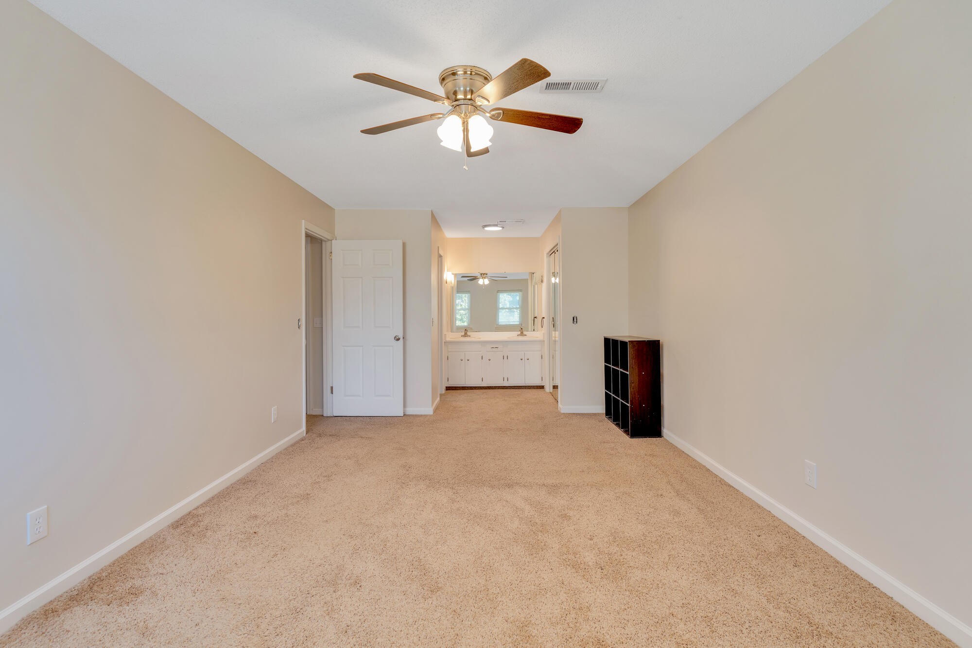 9415 Seasons Drive Property Photo 18