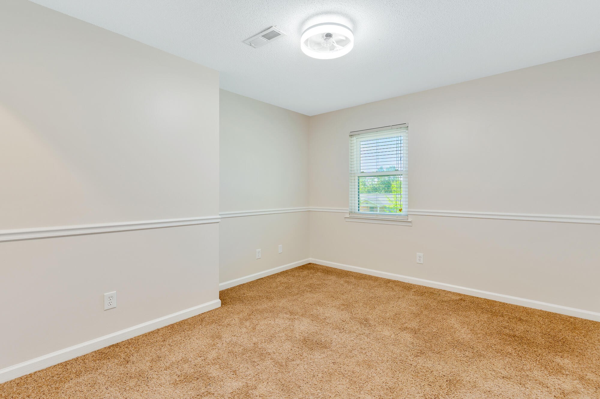 9415 Seasons Drive Property Photo 41