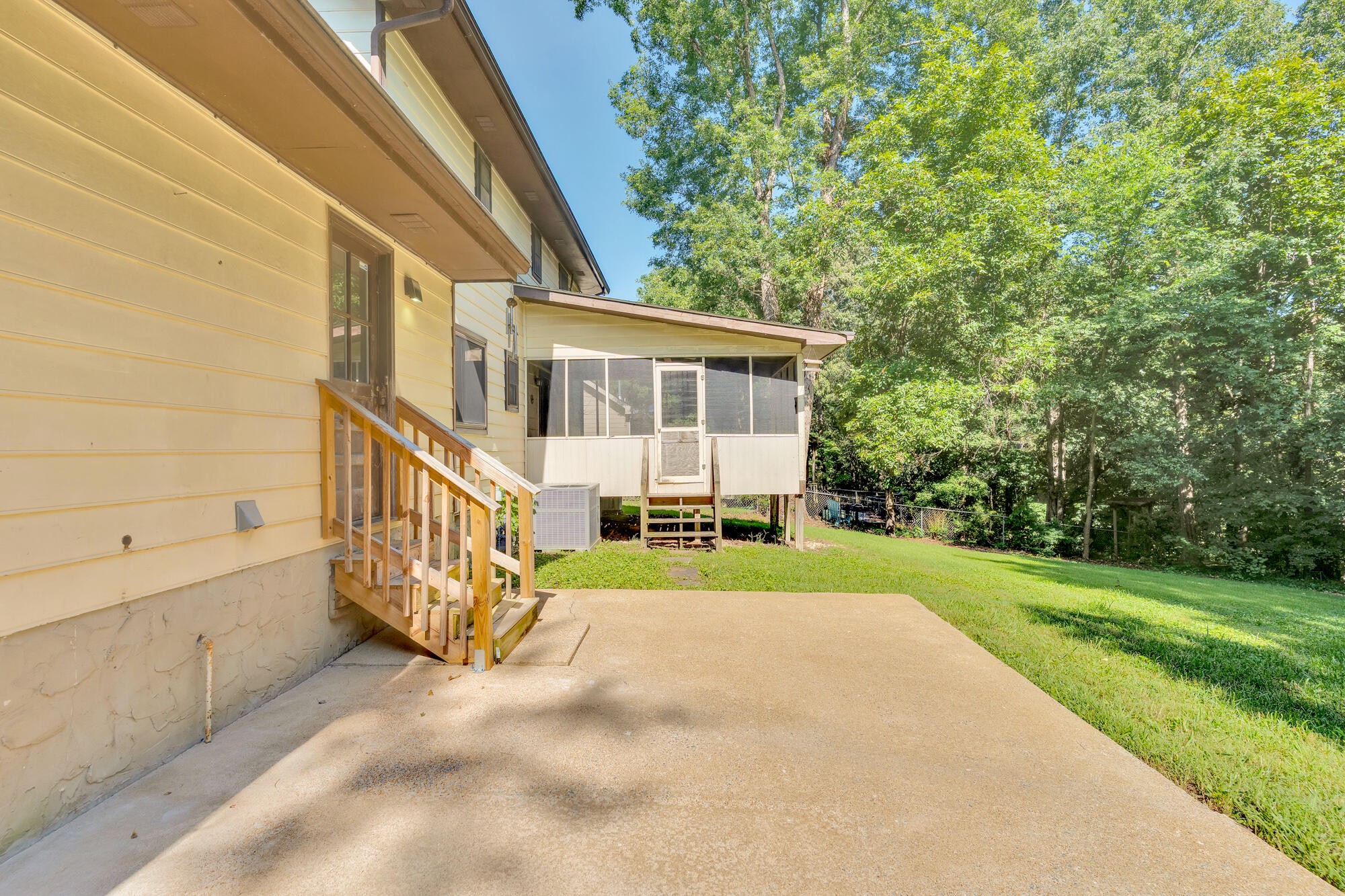 9415 Seasons Drive Property Photo 50
