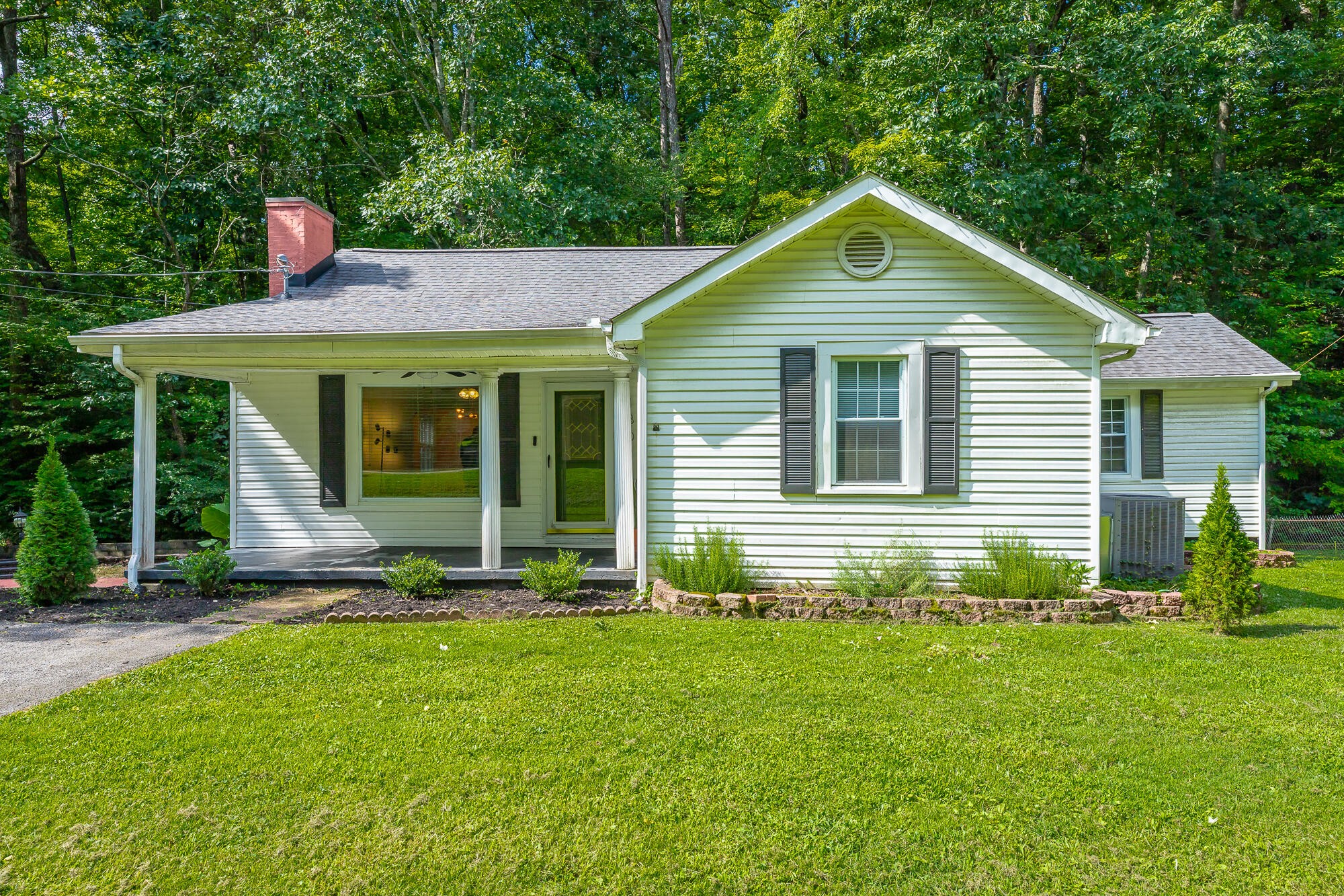 1301 Harrison Pike Property Photo 1