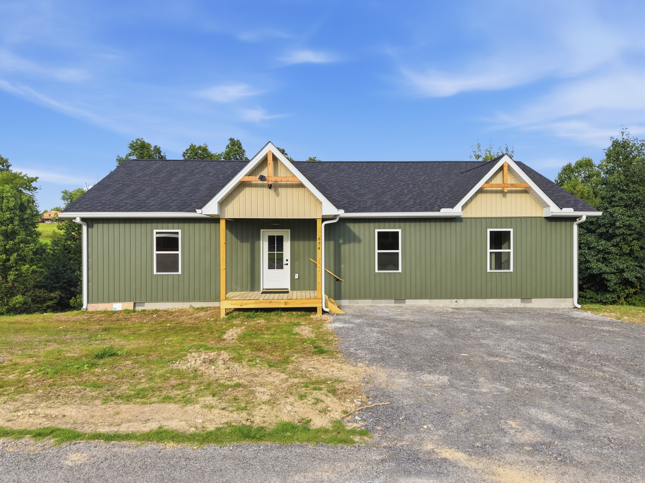 674 Dyer Ridge Rd Property Photo 1