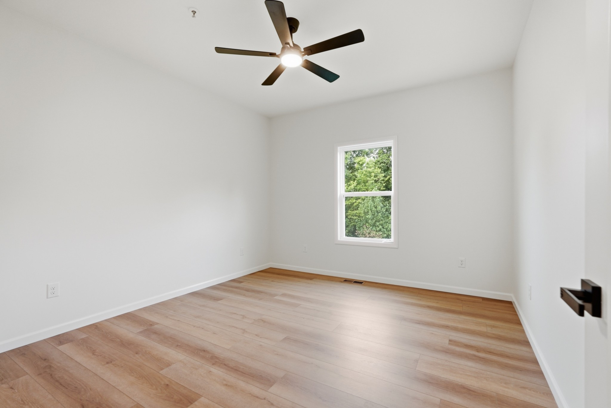 674 Dyer Ridge Rd Property Photo 15