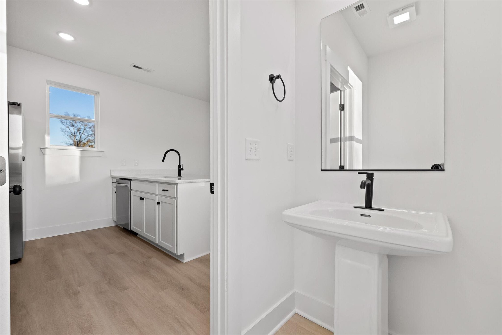 2843 Northpoint Boulevard Property Photo 17