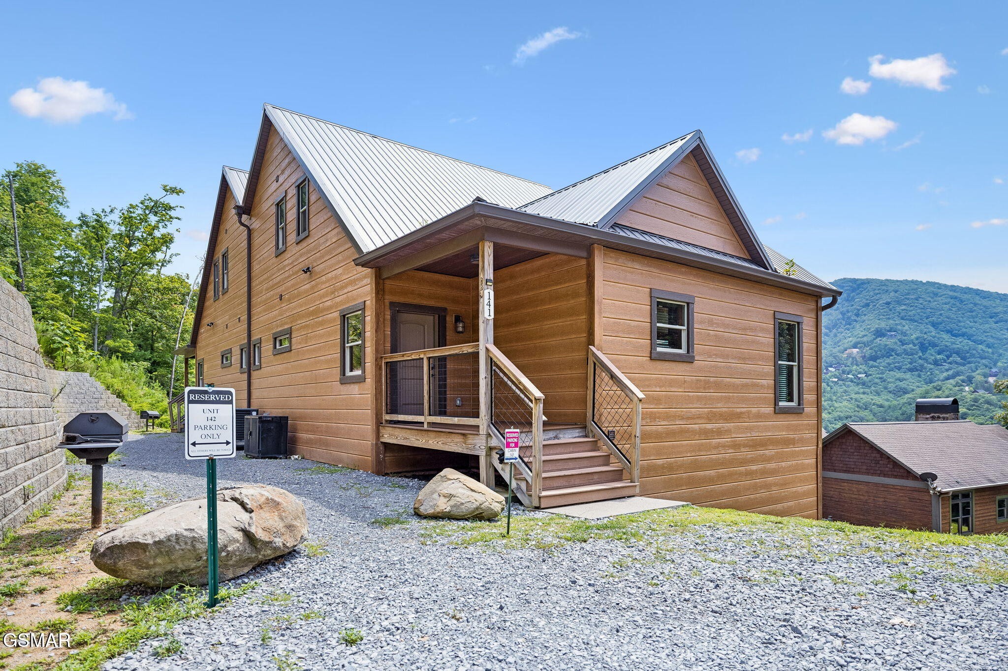 4228 Wears Valley Road Property Photo 1