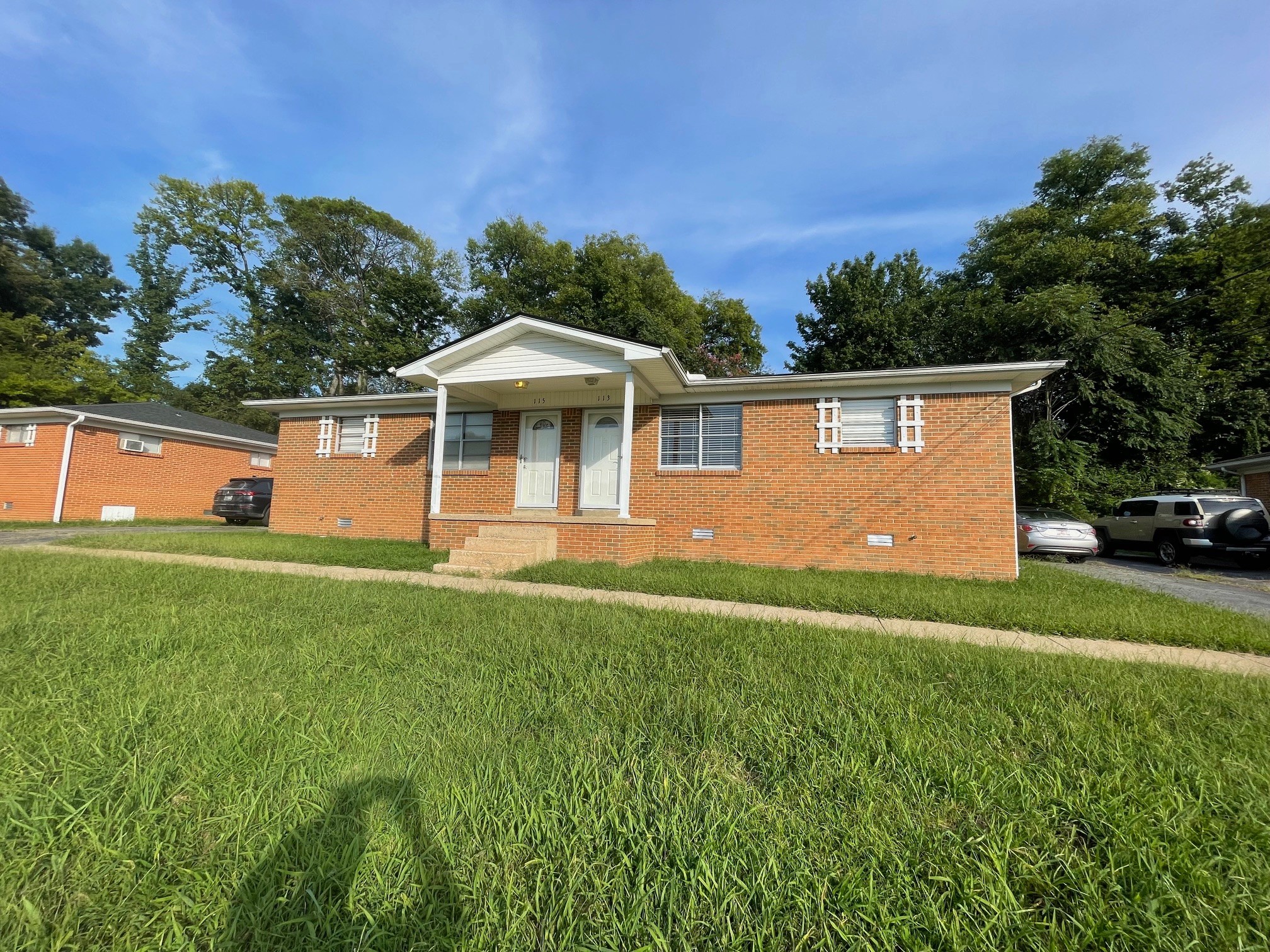 113 Edgehill Dr Property Photo 1
