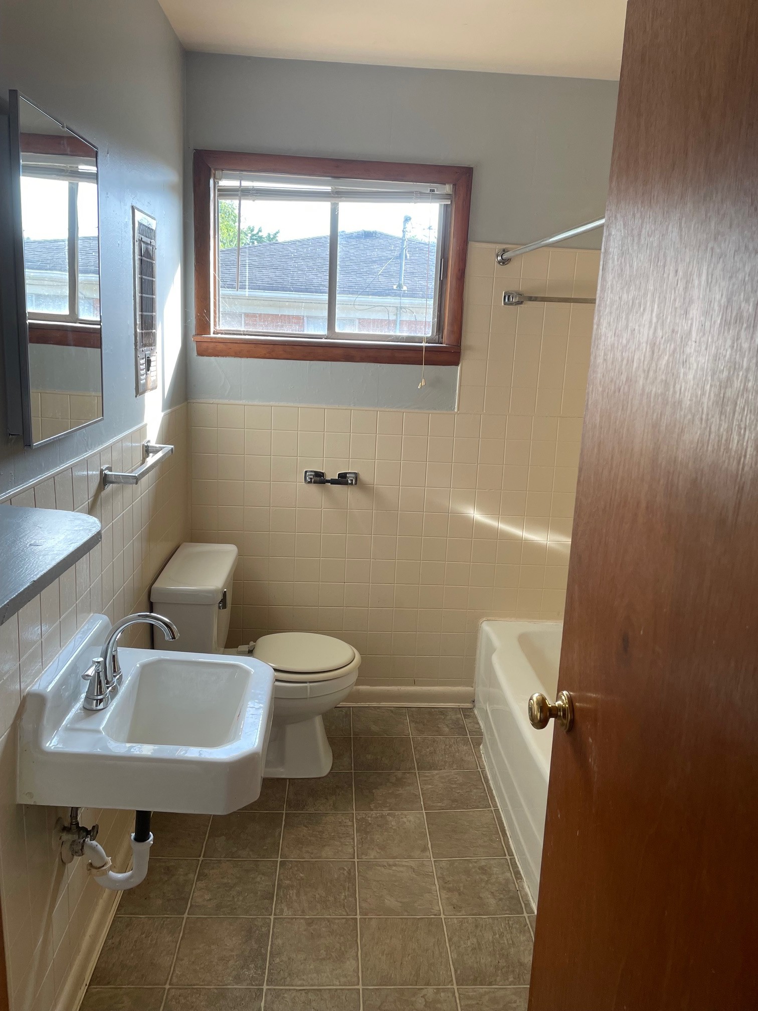 113 Edgehill Dr Property Photo 15