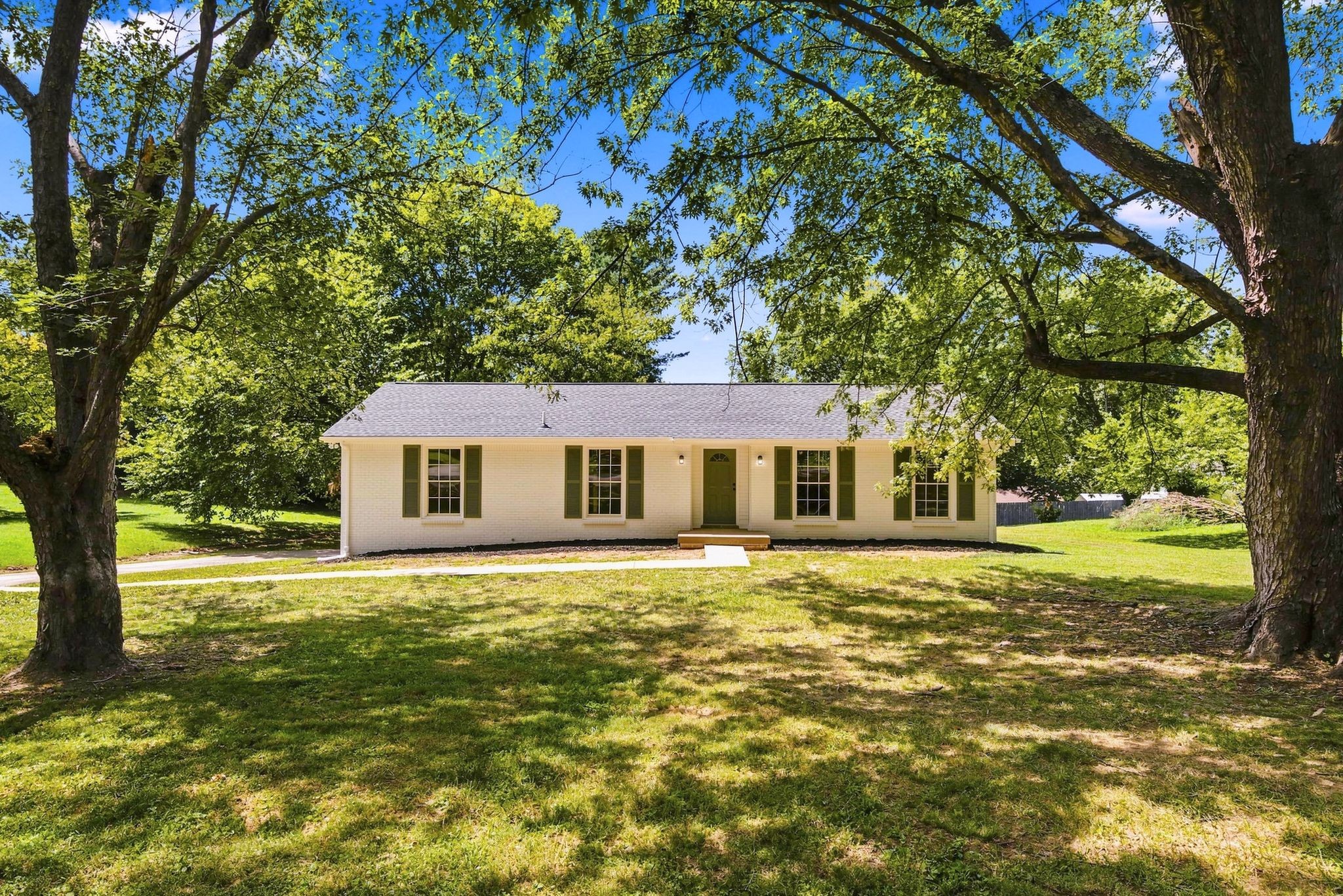 1788 Theresa Dr Property Photo 1