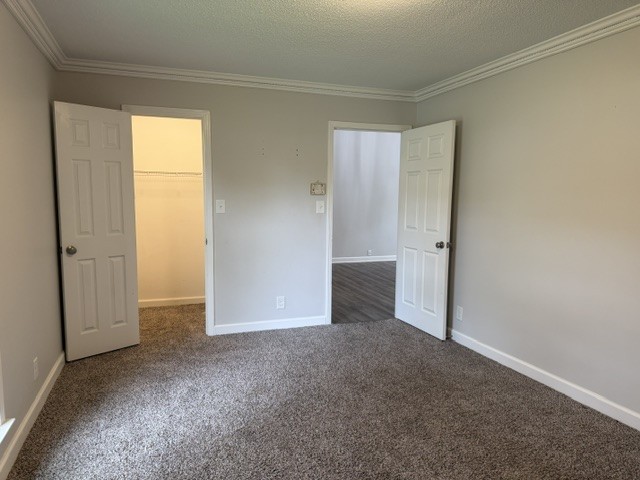 136 Cunningham Pl Property Photo 7