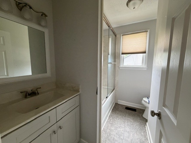 136 Cunningham Pl Property Photo 11