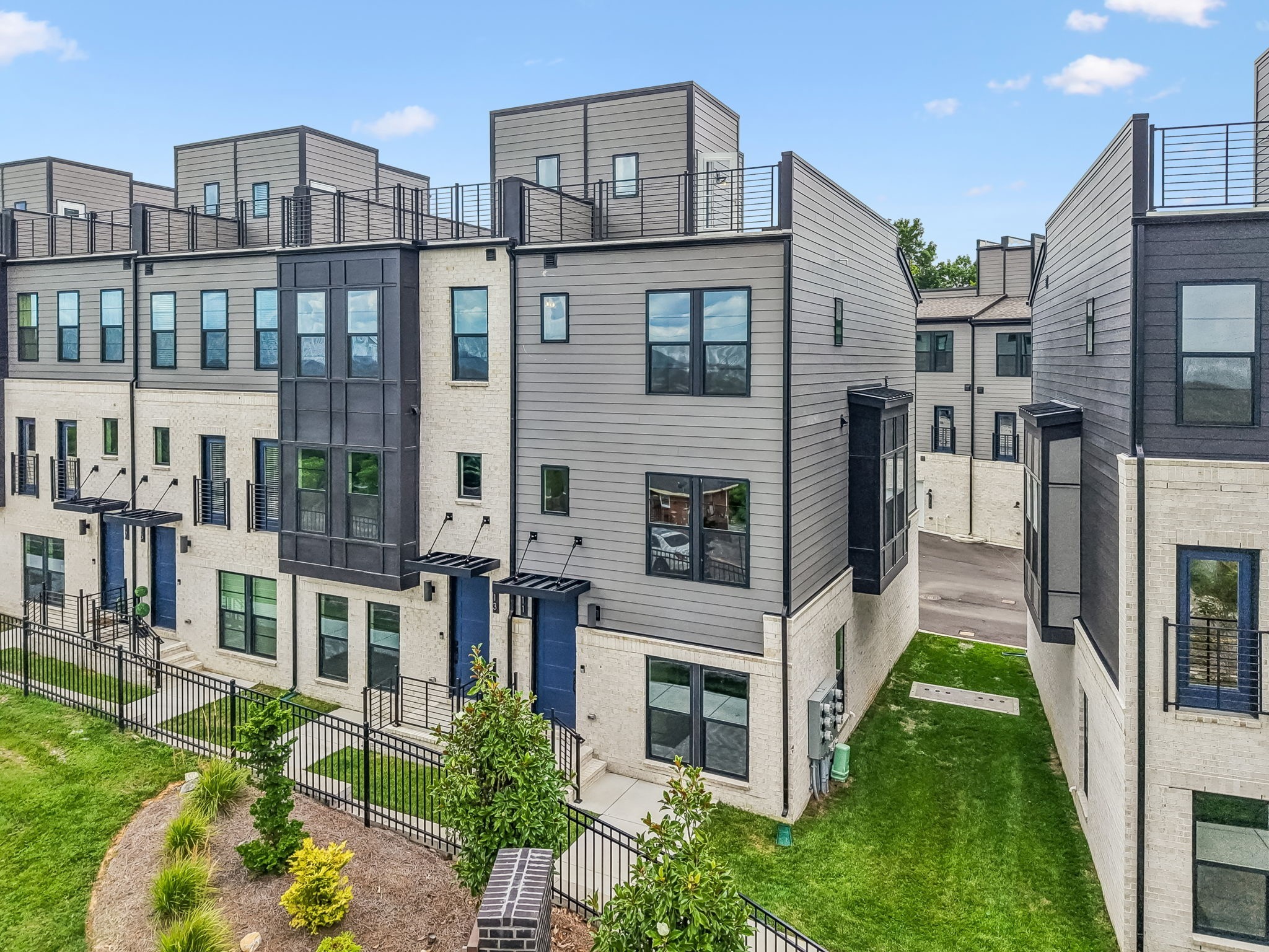 507 Cityscape Dr