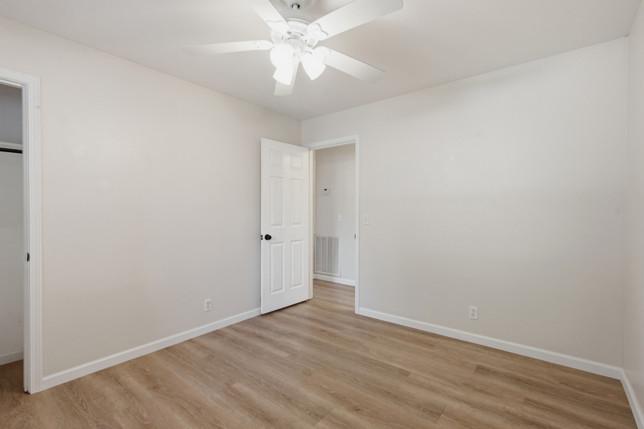 5004 W Durrett Dr Property Photo 18