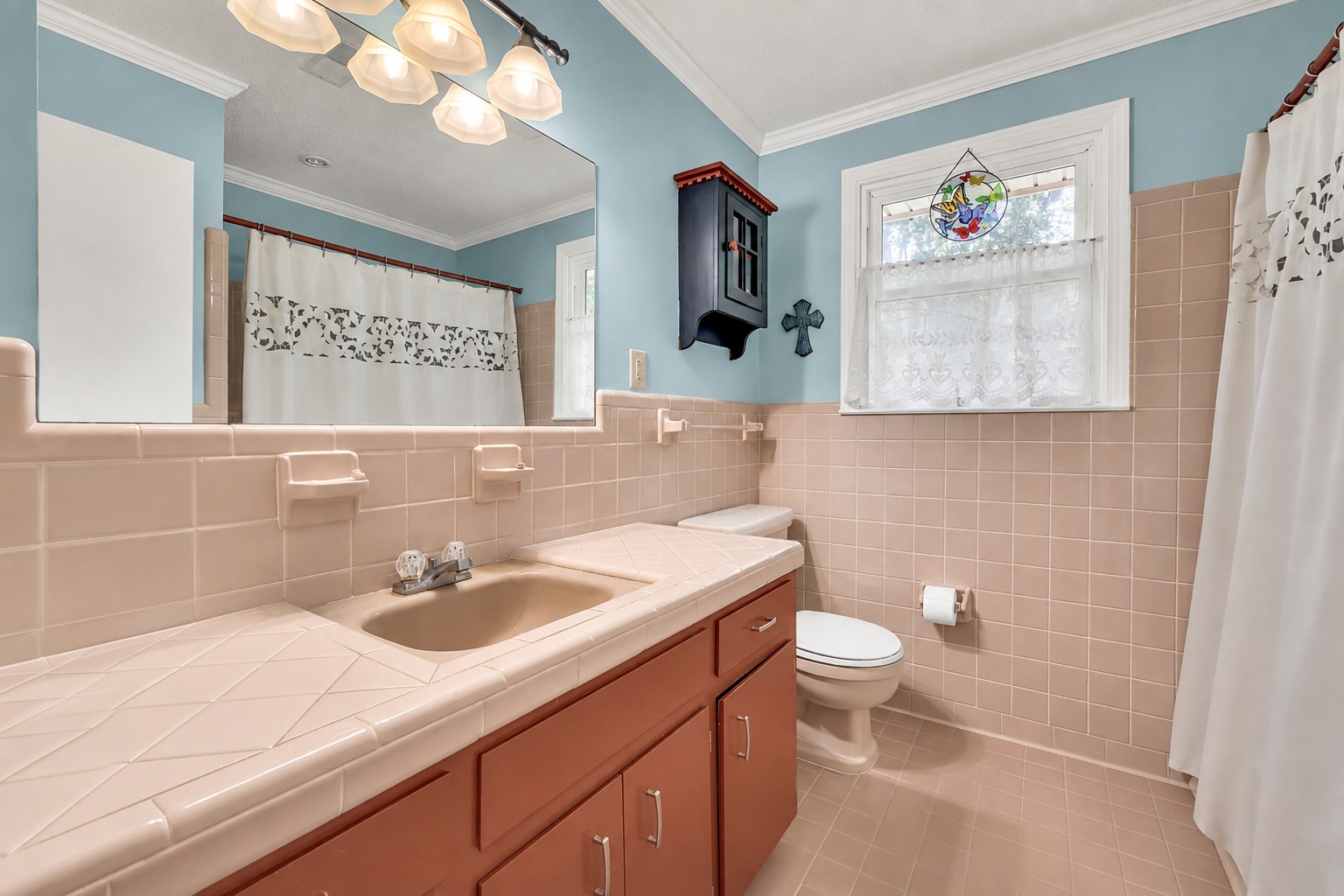 446 Oriole Cir Property Photo 17