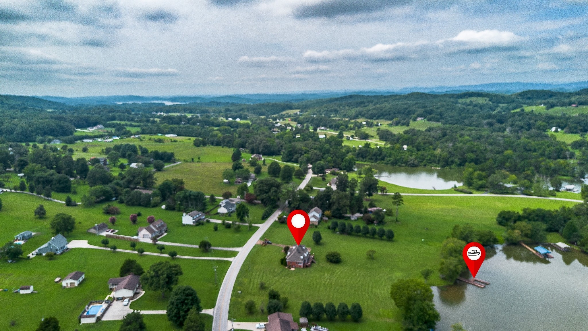 662 River Rd Property Photo 6