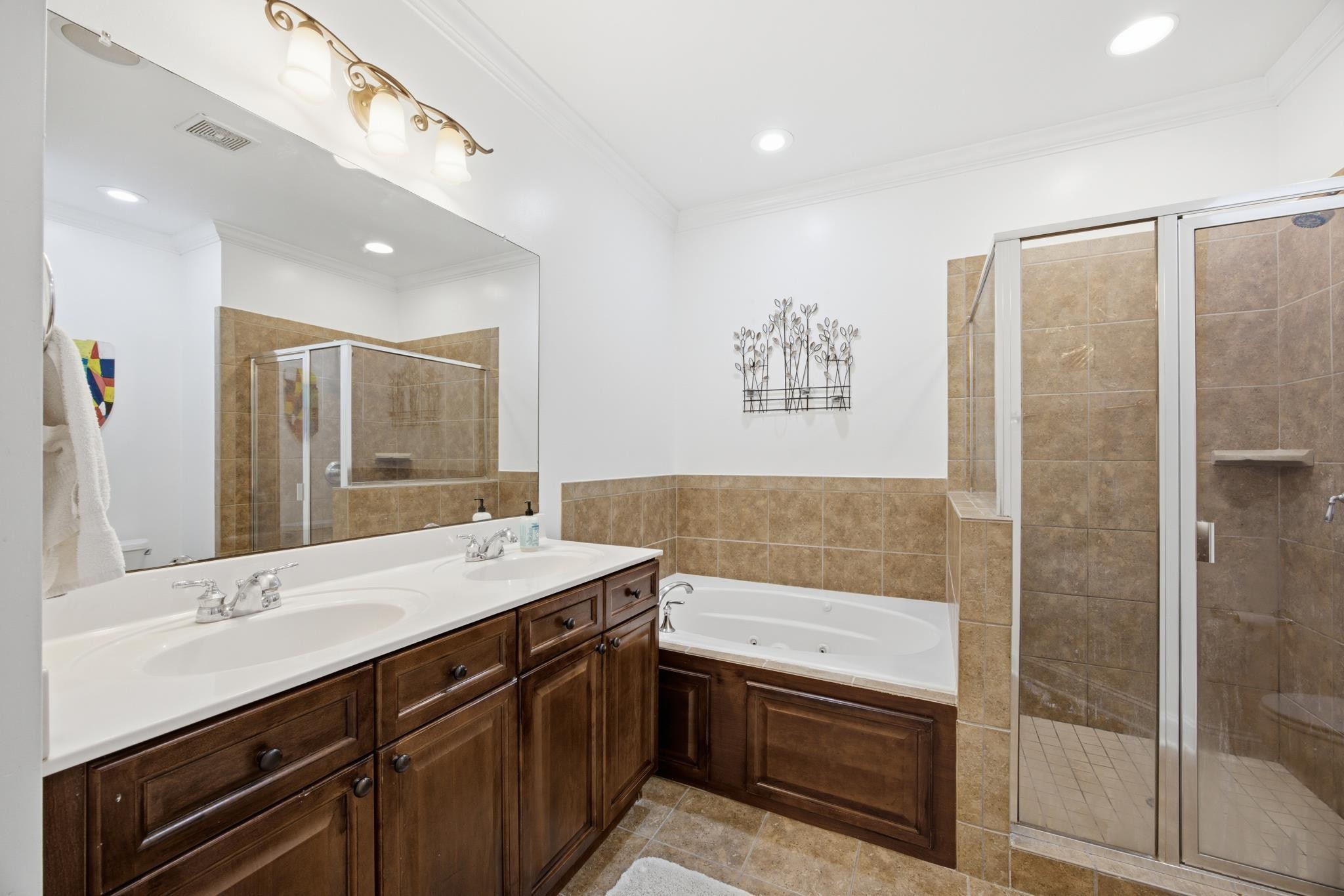 309 Renaissance Court Property Photo 27