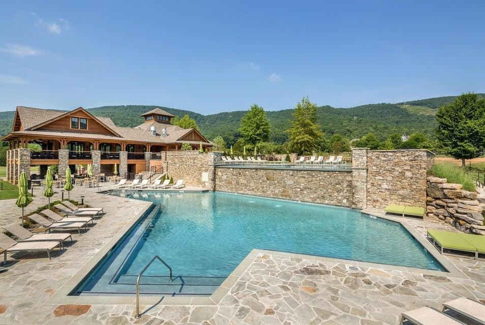 309 Renaissance Court Property Photo 52