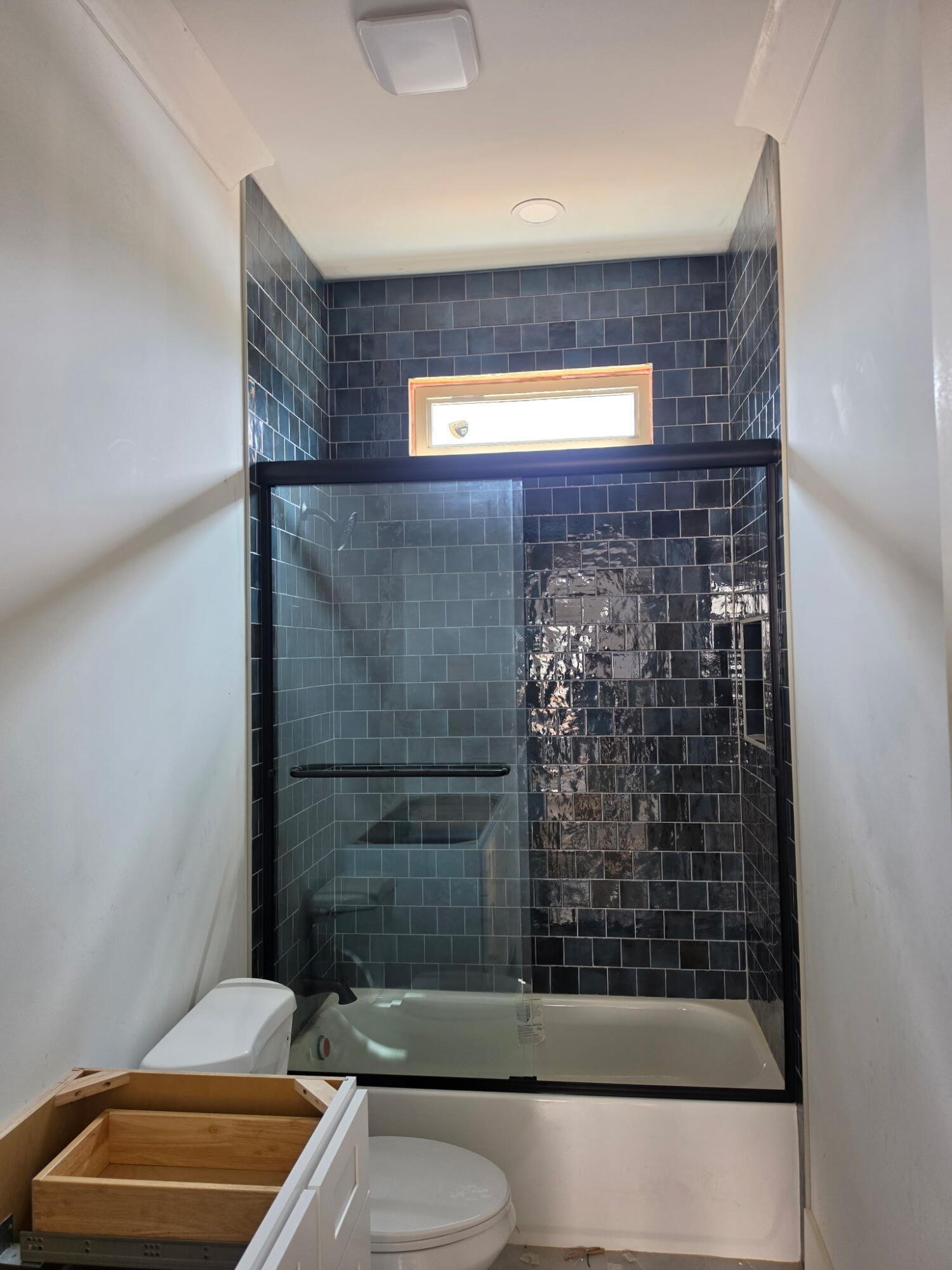 302 Thomas Road Property Photo 4
