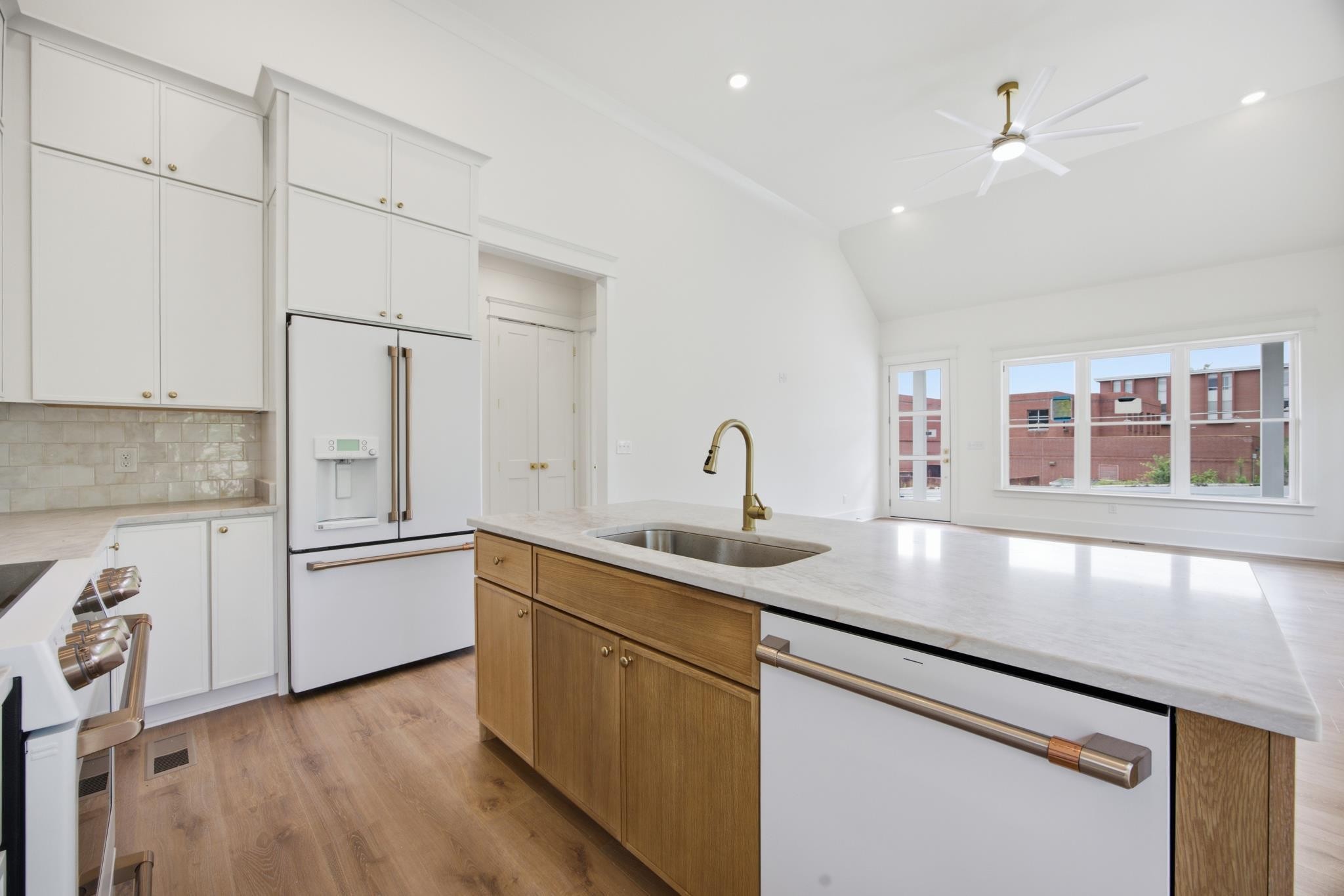 358 Thomas Road Property Photo 22