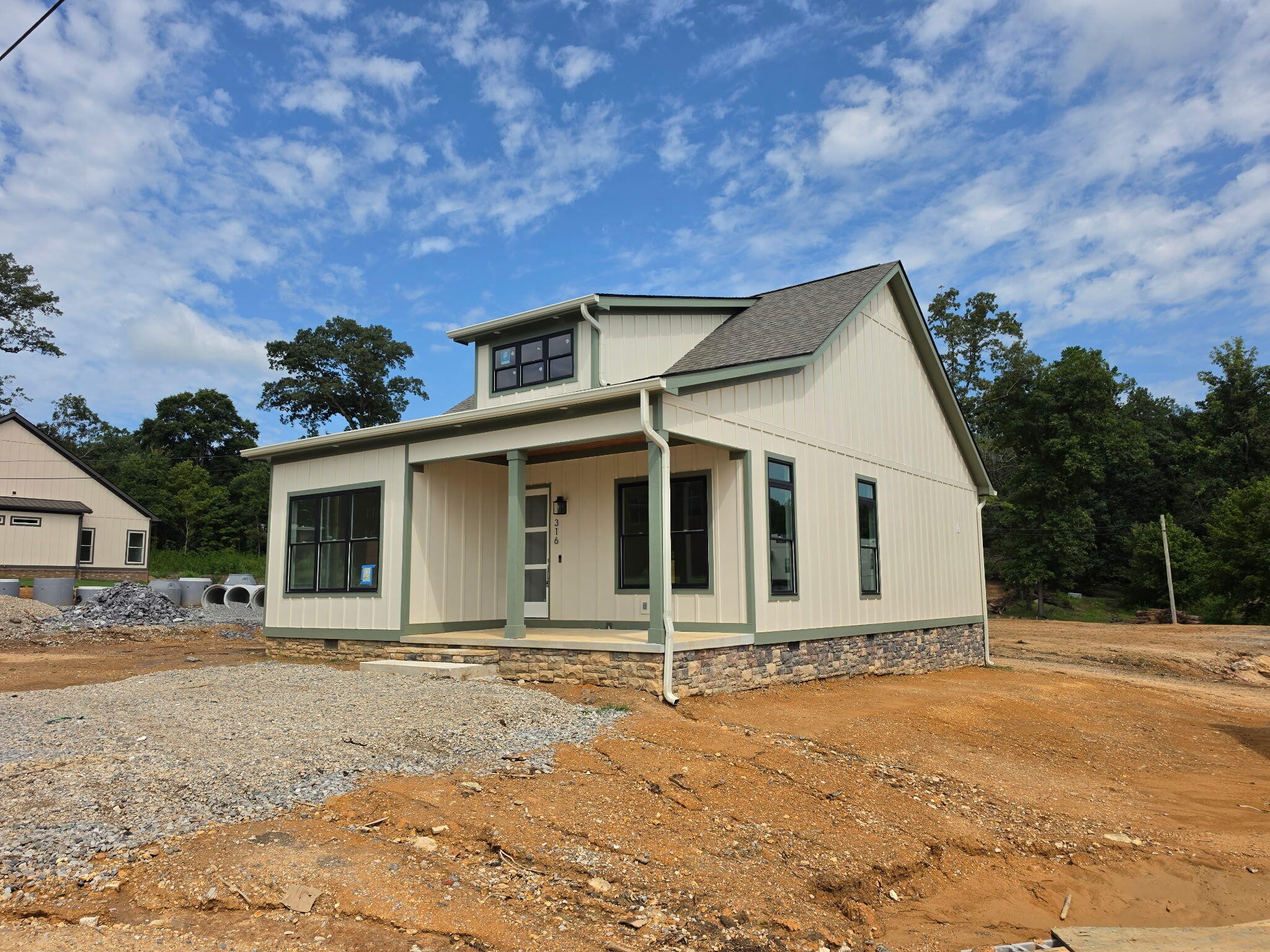 316 Thomas Road Property Photo 9