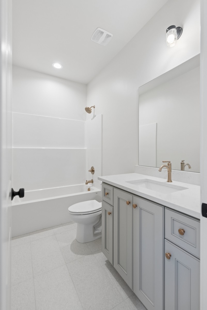 4011 Forestside Dr Property Photo 27