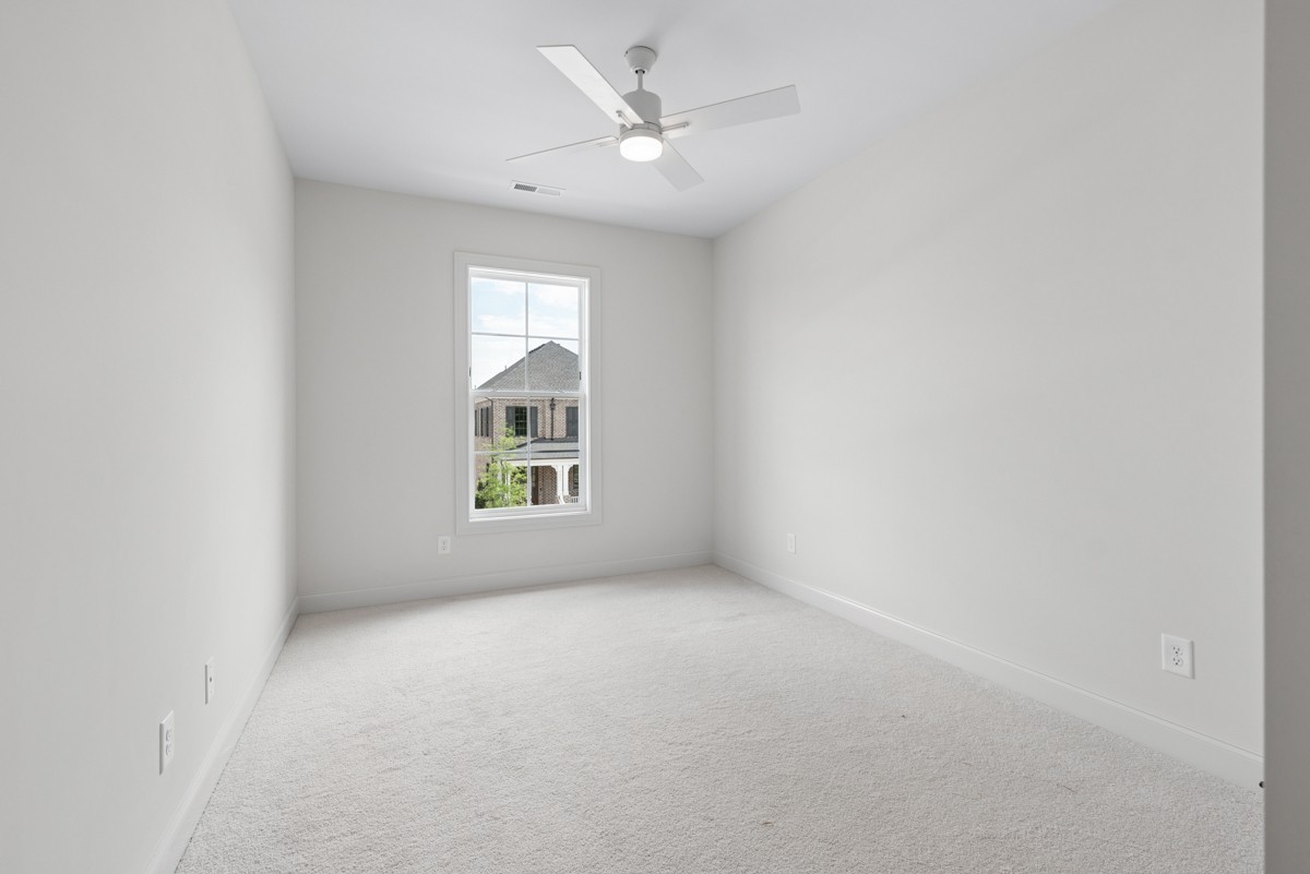 4011 Forestside Dr Property Photo 28