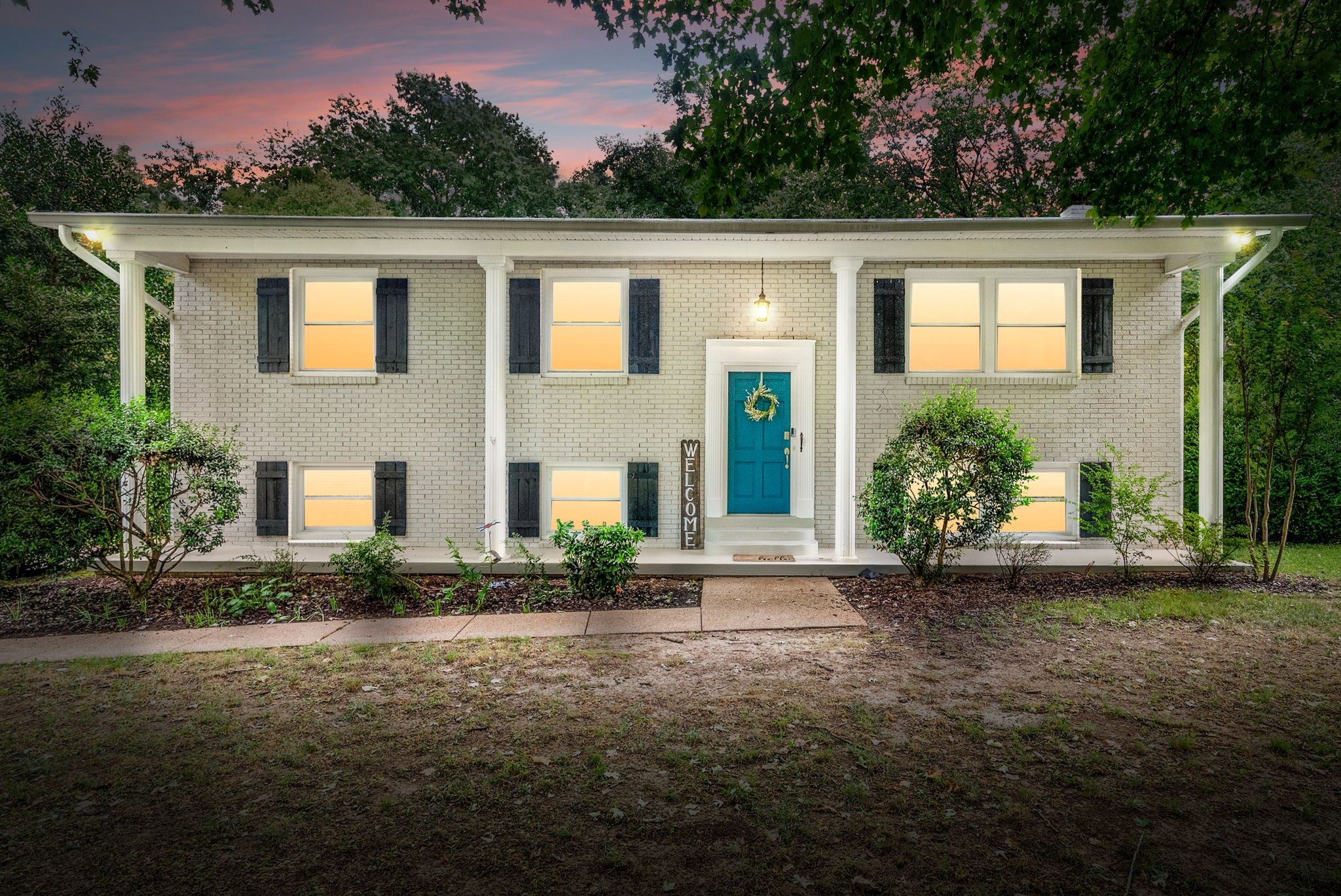 573 Rosehill Dr