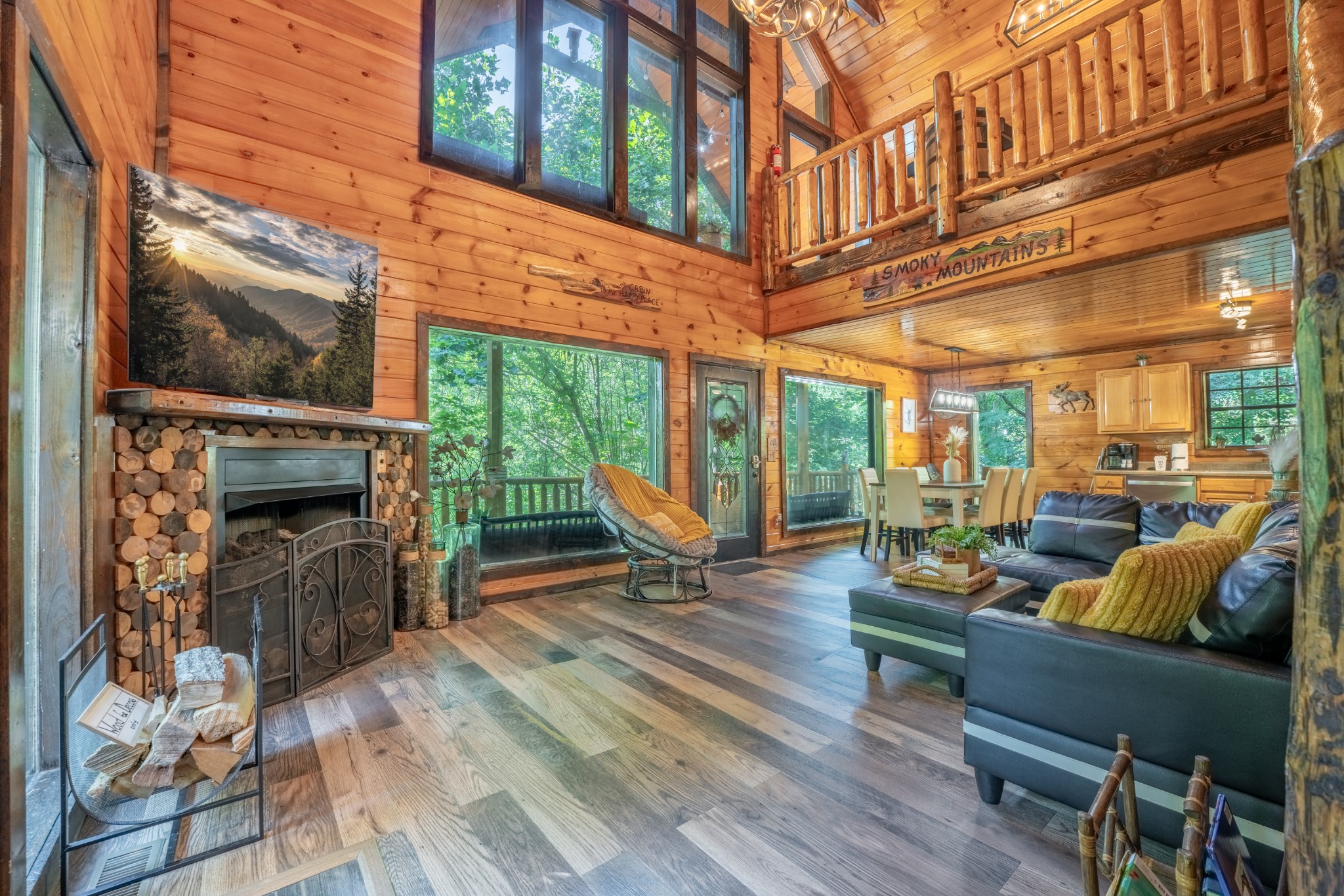 2184 Spence Mountain Loop Property Photo 3