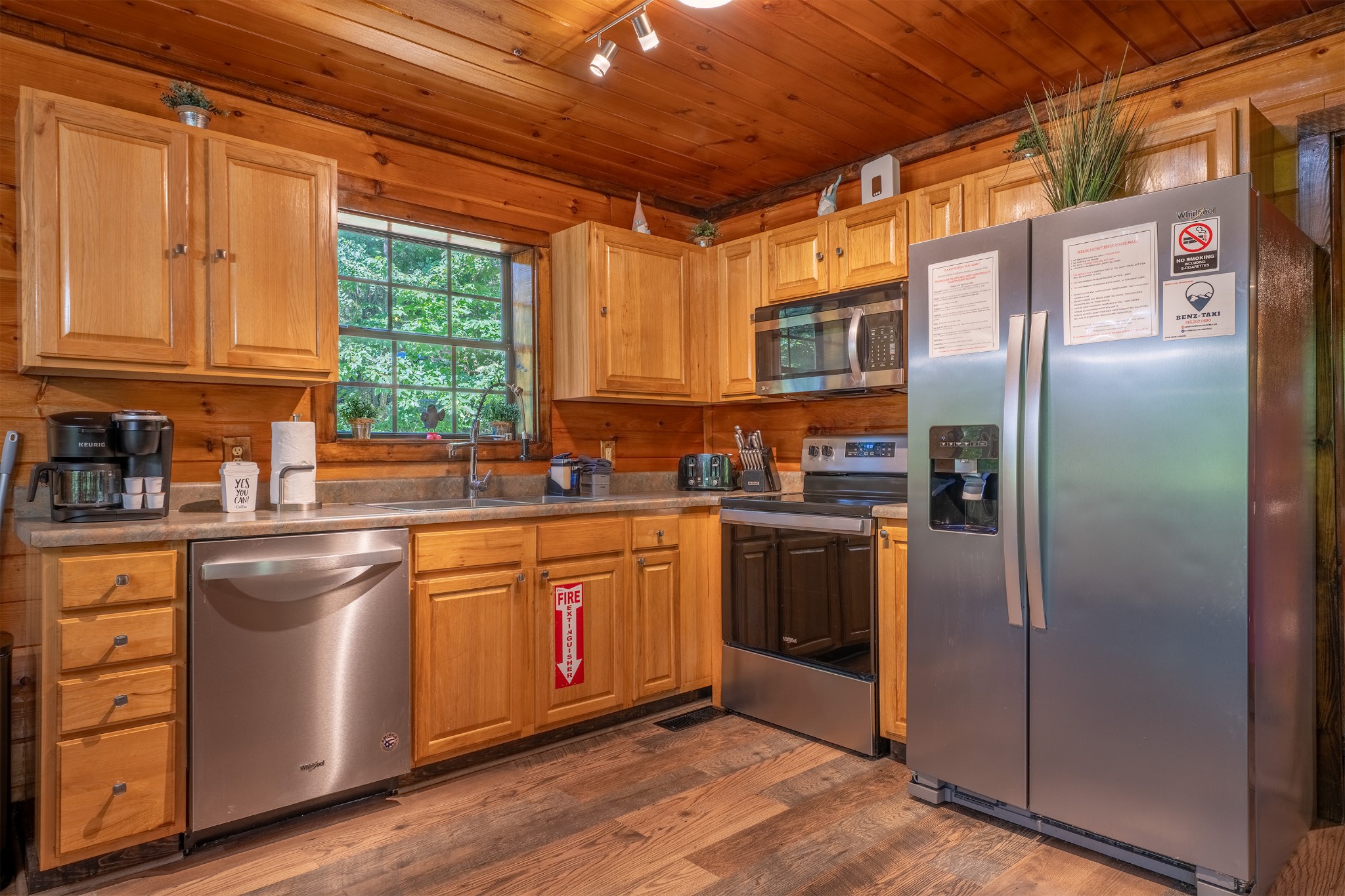 2184 Spence Mountain Loop Property Photo 9