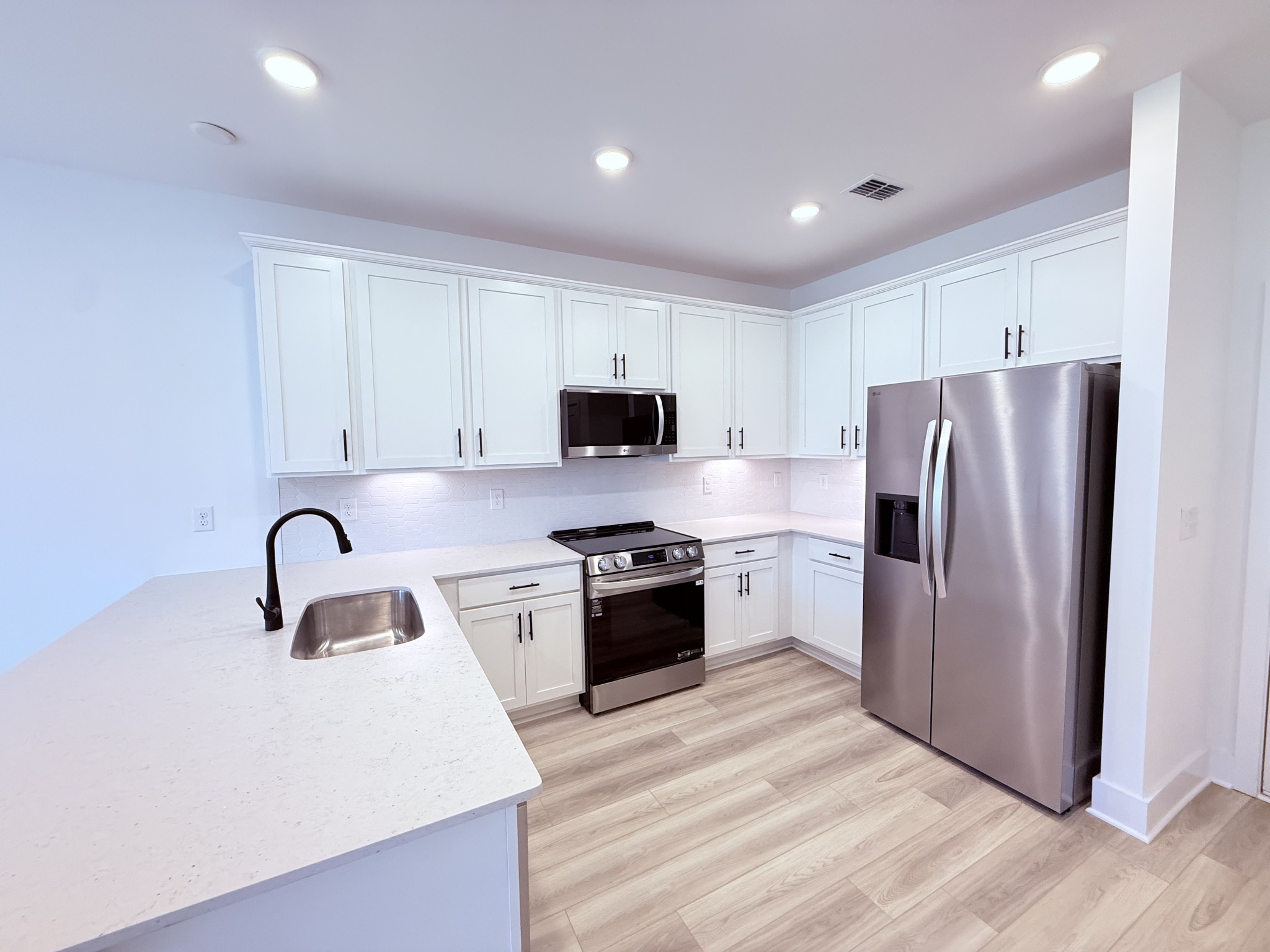 1311 Stubblefield Aly Property Photo 4